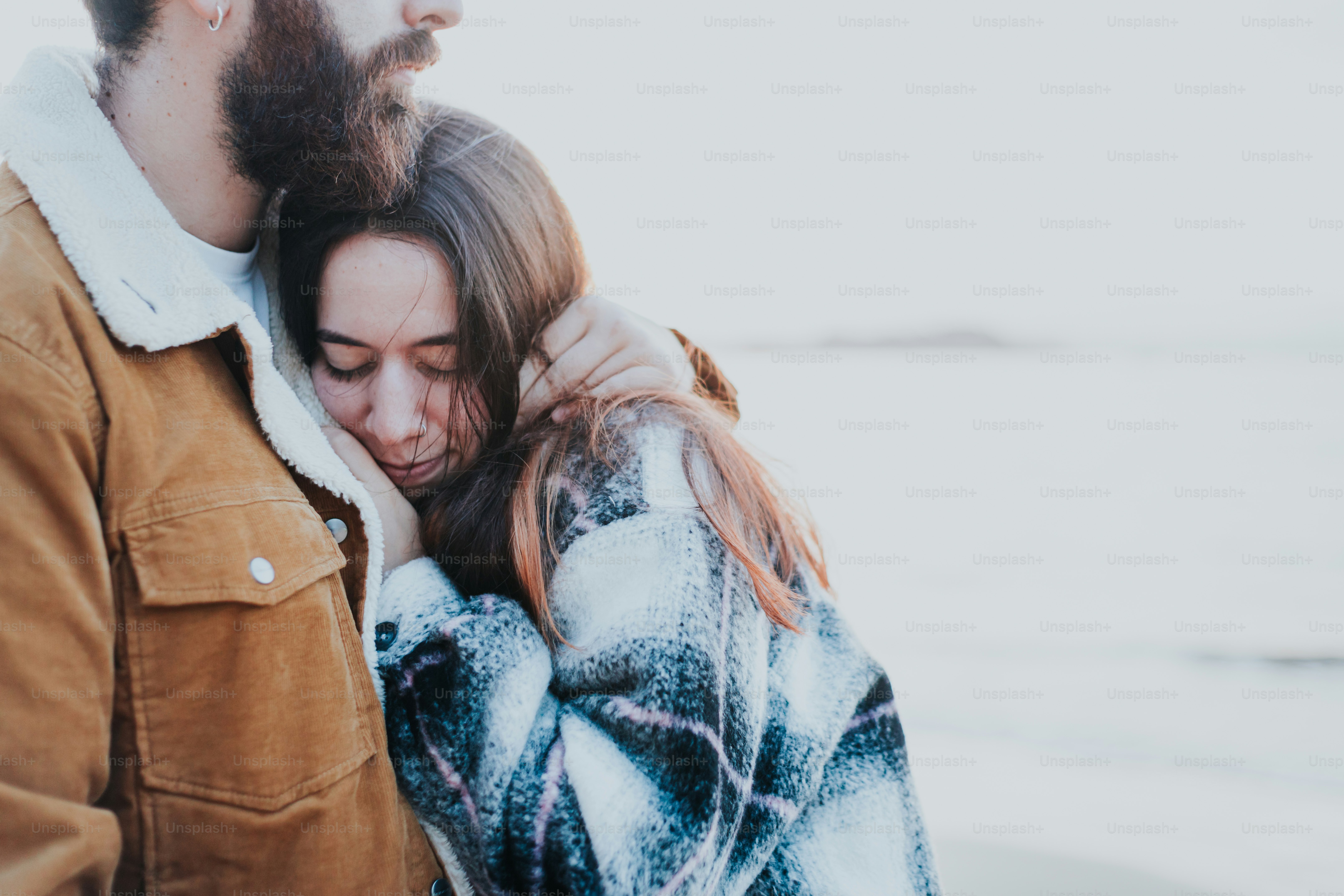 A man and a woman standing in the woods photo – Woman Image on Unsplash