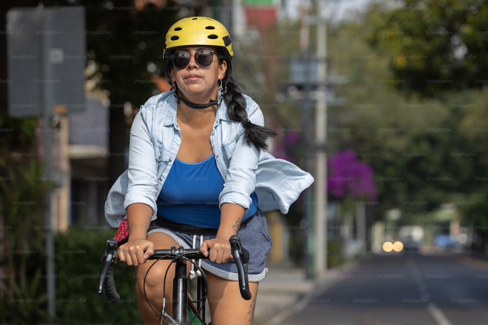 Mexican urban cyclist, international bicycle day