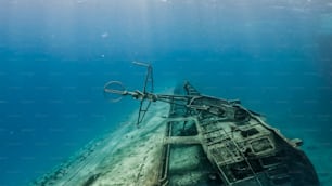 a ship in the water with a ladder attached to it