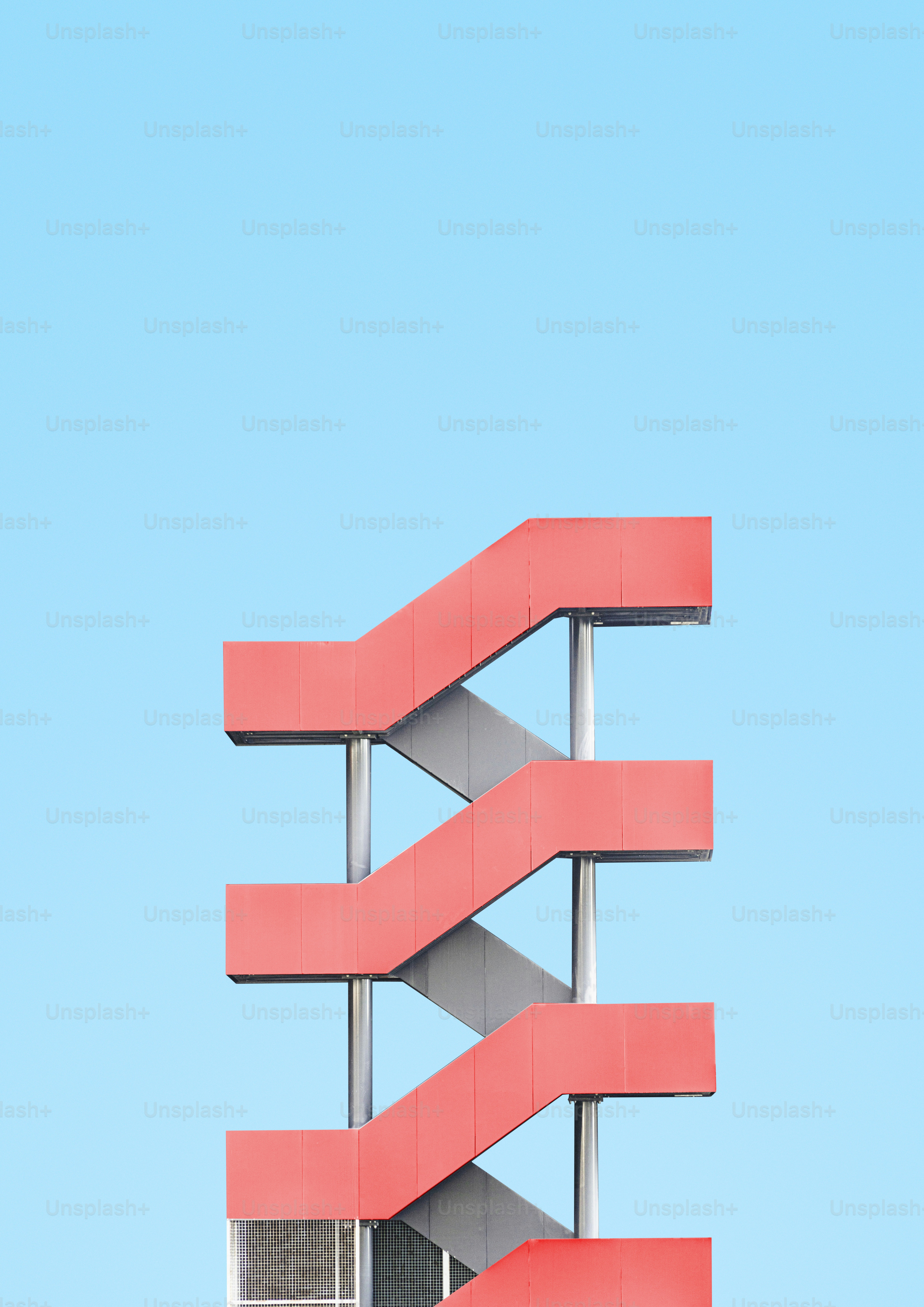 A very tall building with a sky in the background photo – Tinted Image