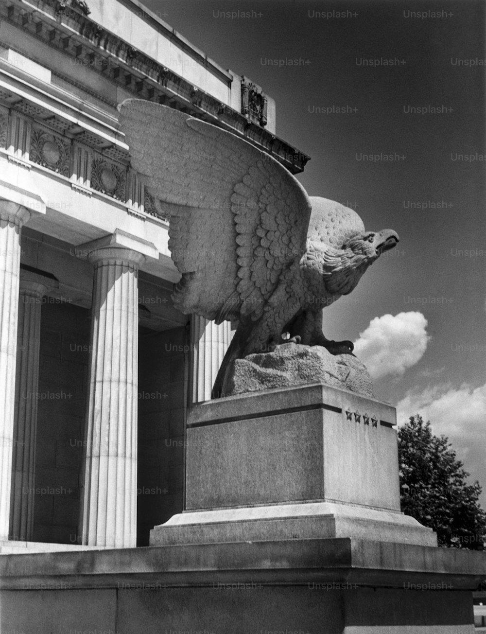 ESTADOS UNIDOS - POR VOLTA DE 1950: Nova York, túmulo de Grant.