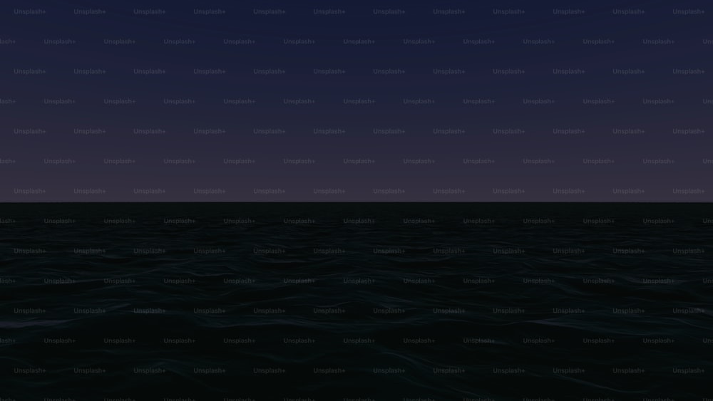 une vue sur l’océan la nuit depuis un bateau