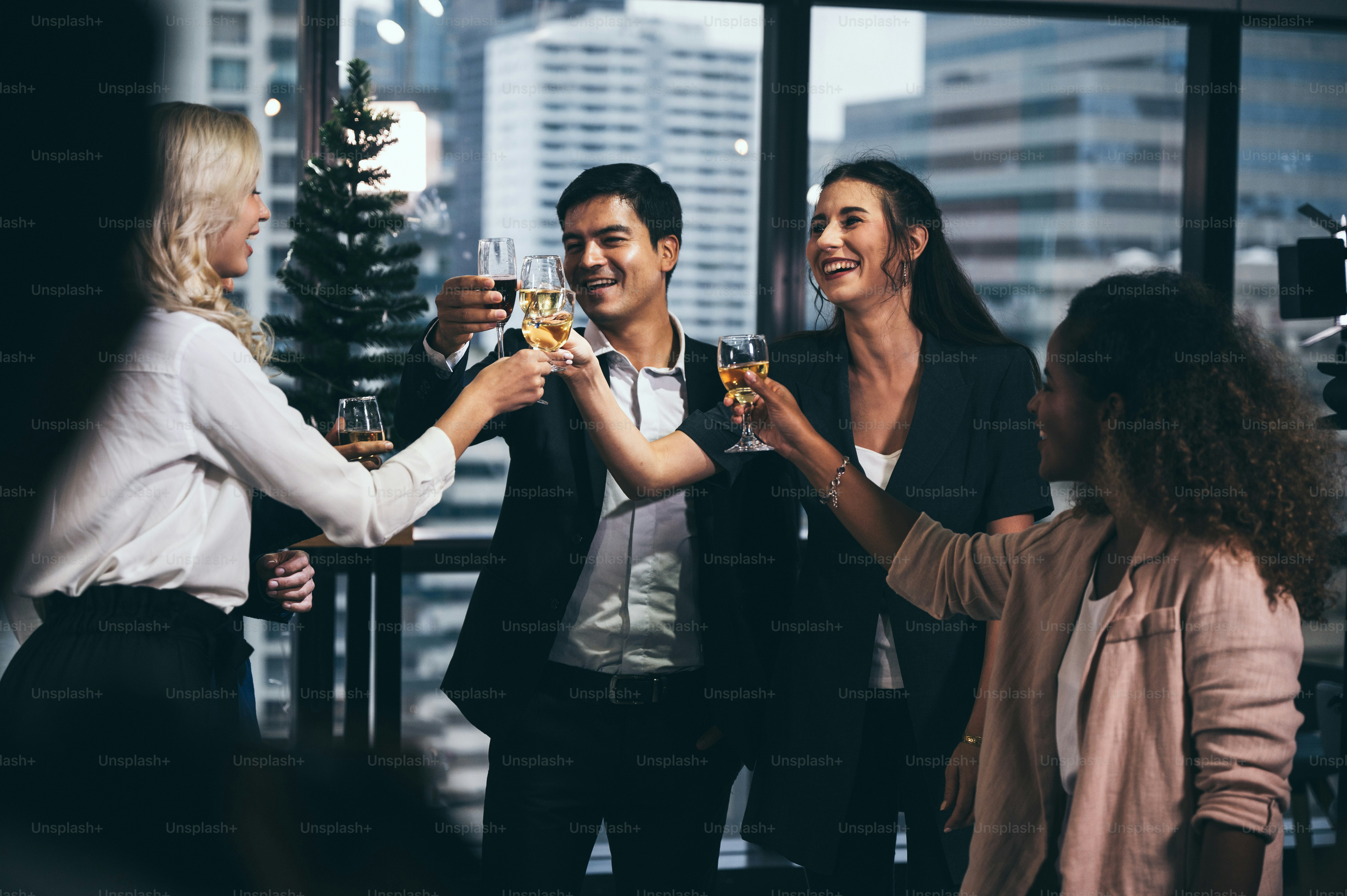 Conceito de Sucesso da Festa de Festa de Pessoas de Negócios
