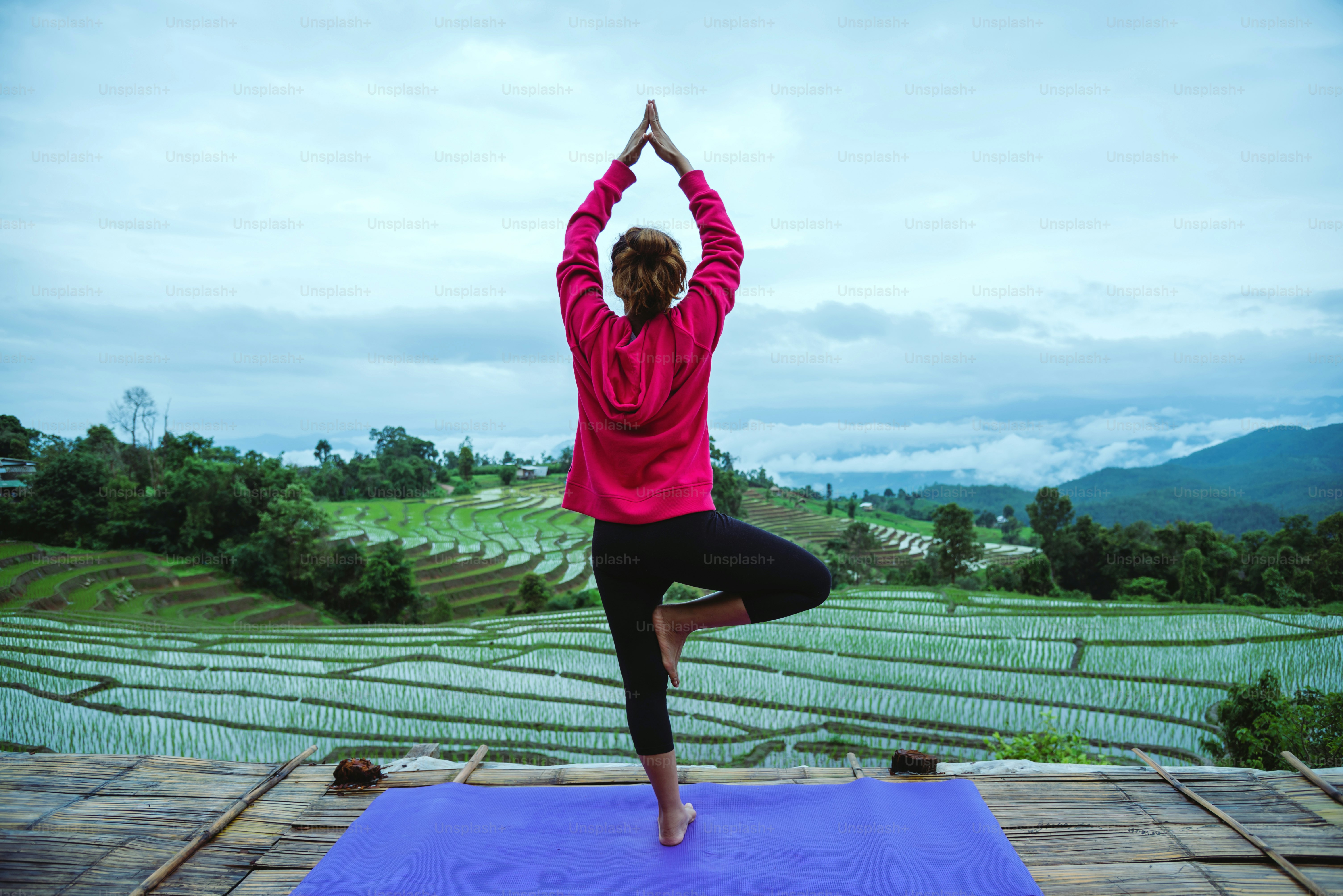 premium_photo-1667516461468-2ad2b95dd703?ixid=M3wxMjA3fDB8MXxzZWFyY2h8MXx8Y2hpYW5nJTIwbWFpJTIwbW91bnRhaW4lMjByZXNvcnRzfGVufDB8fHx8MTcwMzk0MzI4OHww\u0026ixlib=rb-4.0.3