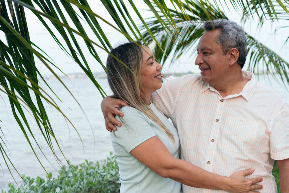 Older Latino Couple In A Park Photo Togetherness Image On Unsplash