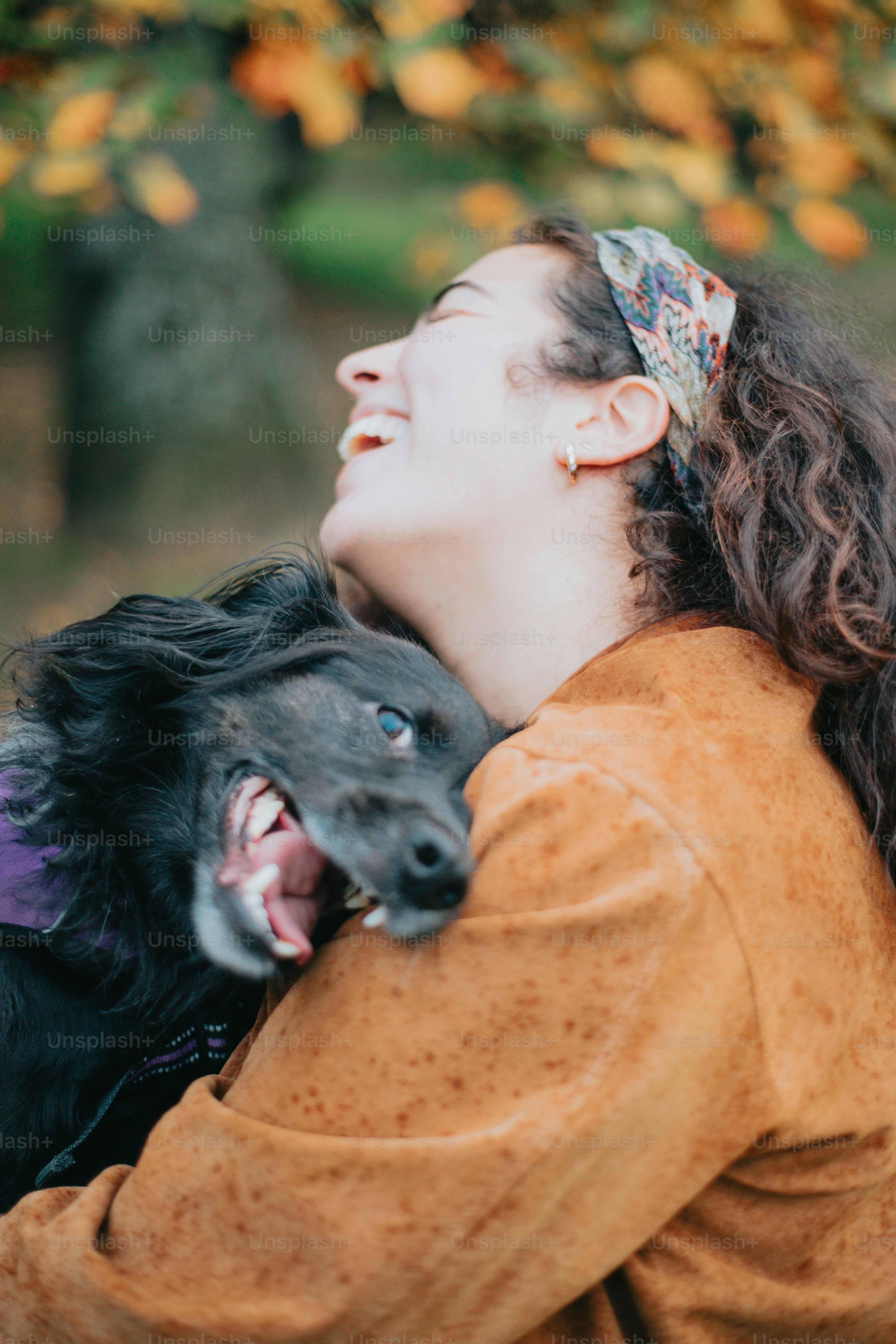 Choose from a curated selection of women photos. Always free on Unsplash.