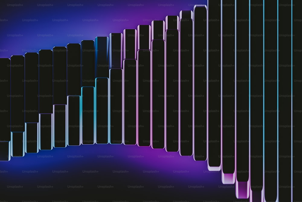 ein schwarz-violetter Hintergrund mit vertikalen Linien