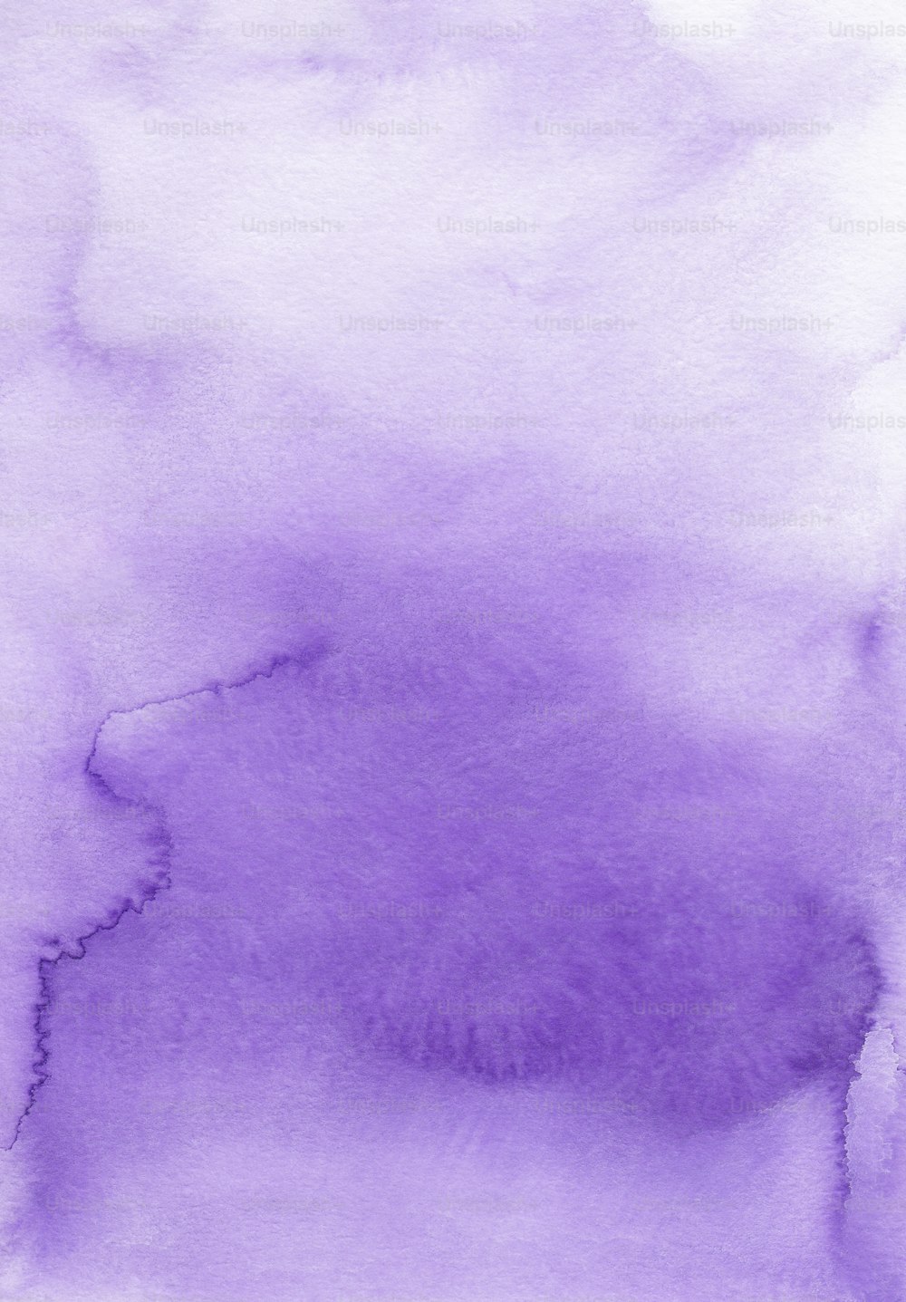 紫色の背景の水彩画