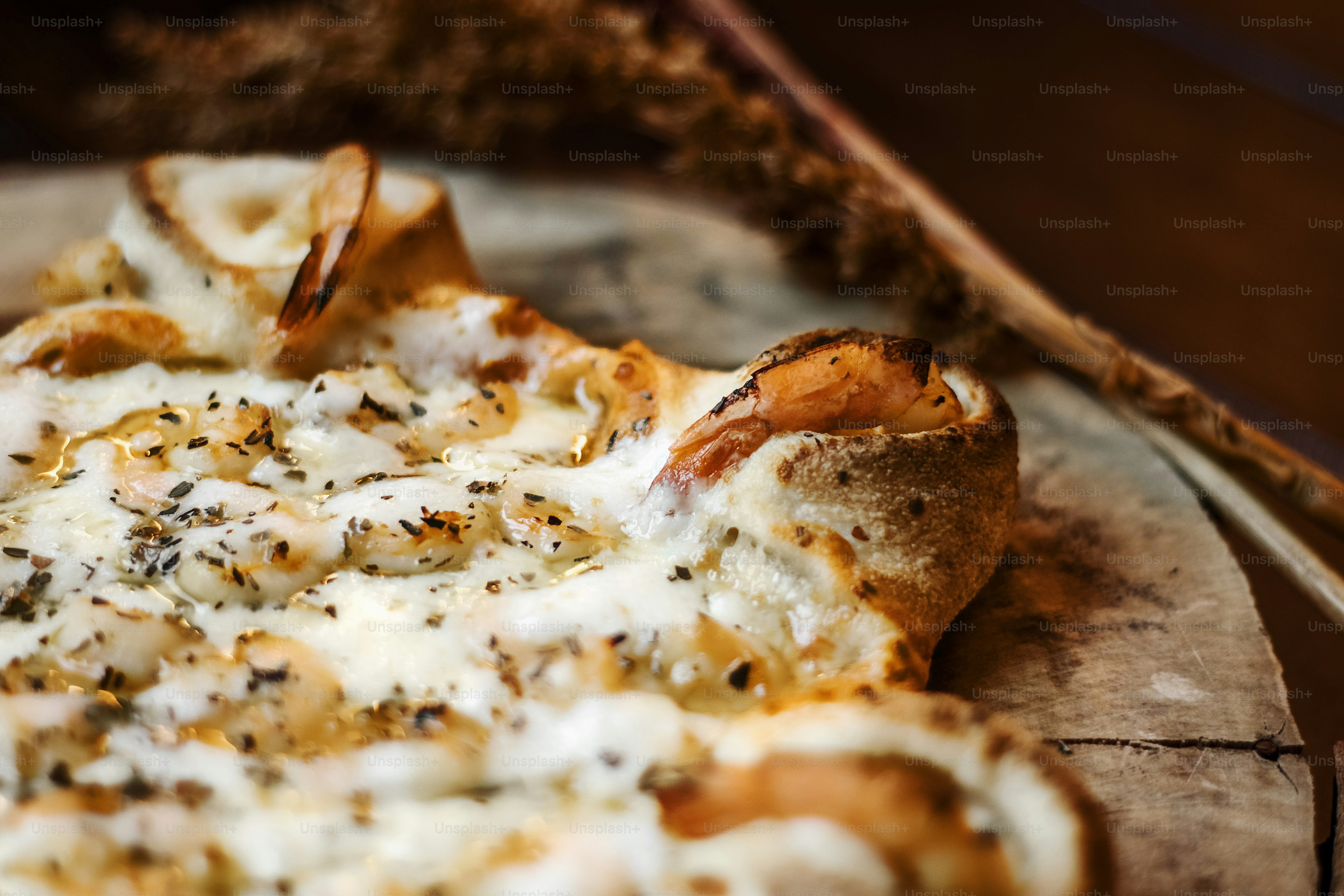a close up of a pizza on a plate