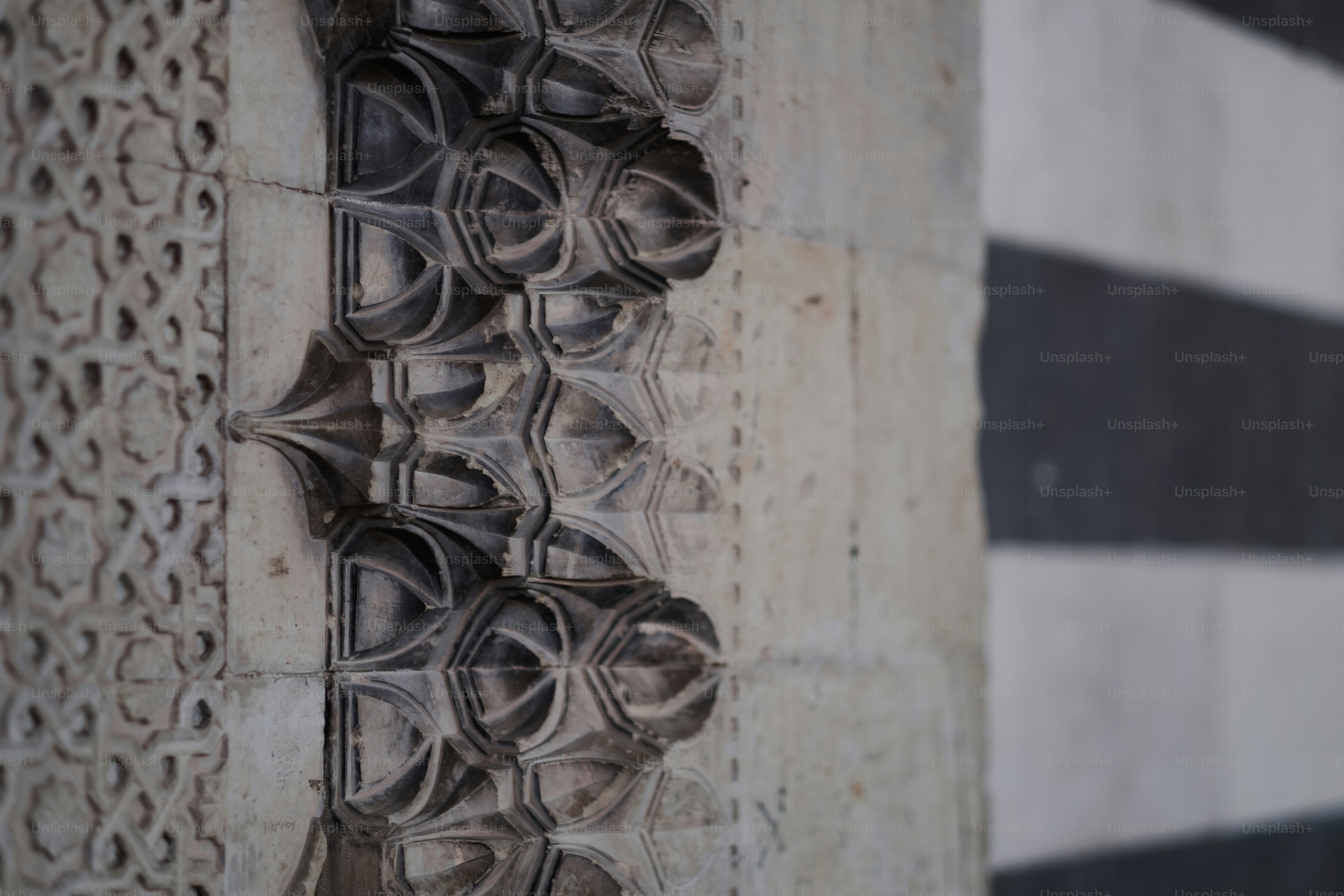 Details at a mosque in Diyarbakir.