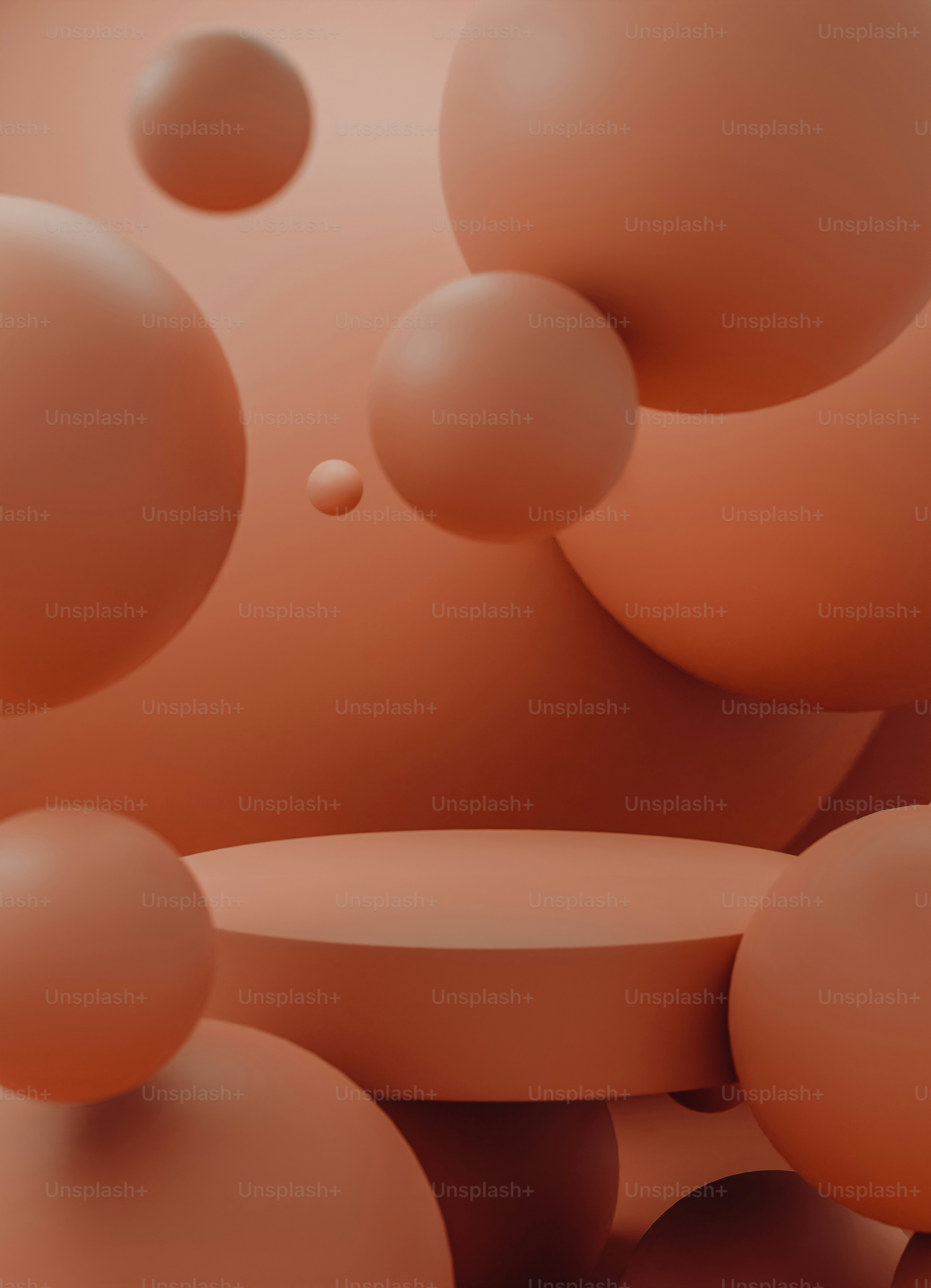 um grupo de bolas laranjas flutuando no ar