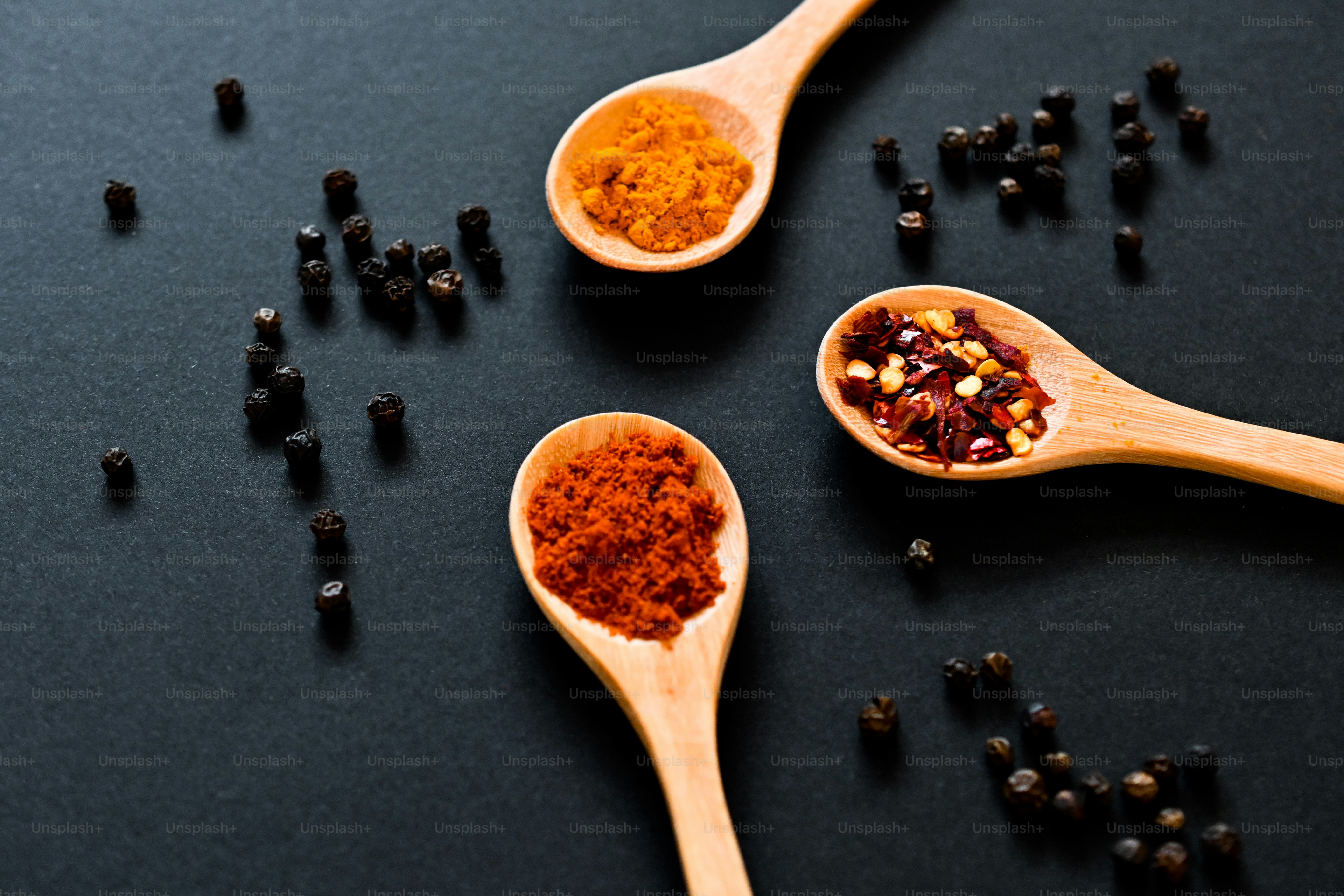 10 Spices That Support Your Natural Weight Loss Journey