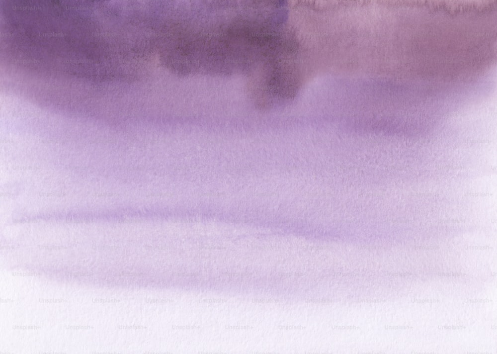 紫の空の水彩画