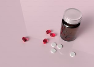 un barattolo di pillole seduto sopra un tavolo