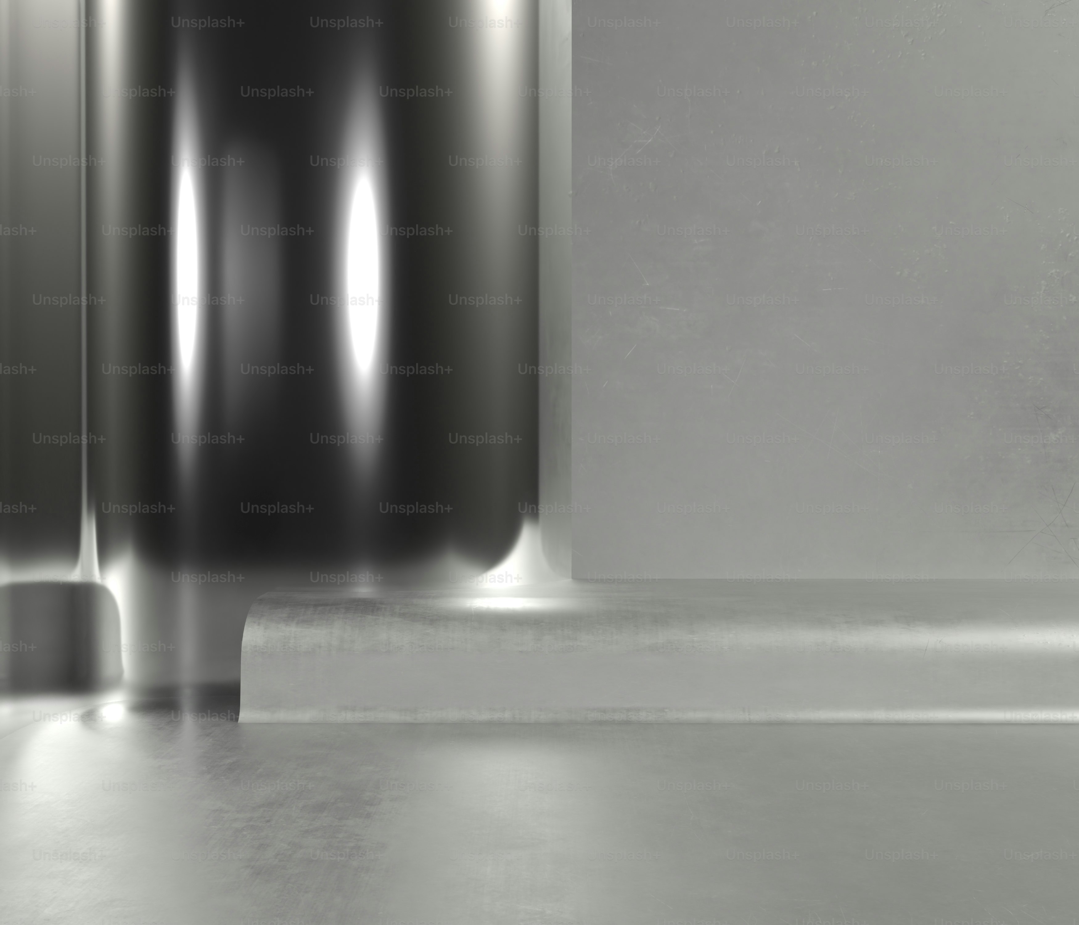 Una foto en blanco y negro de un jarrón