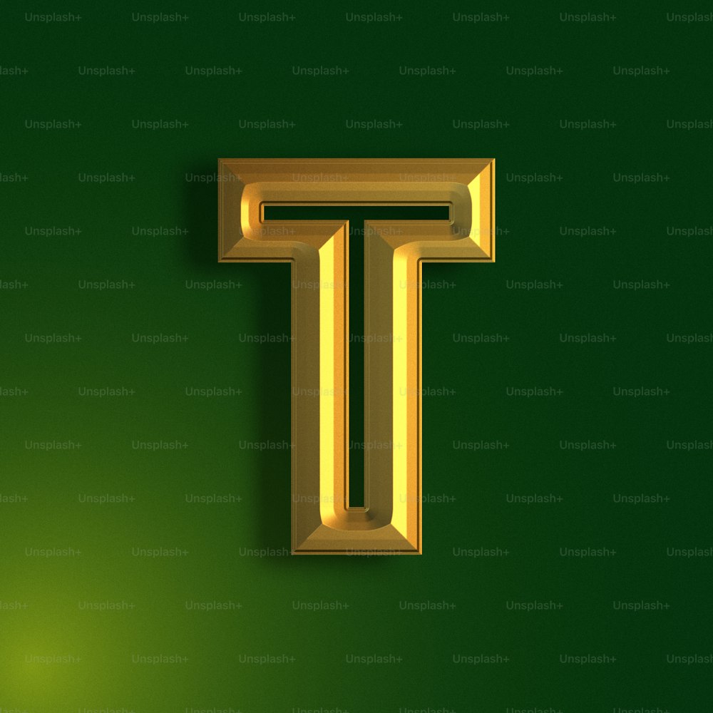 ein goldener Buchstabe T auf grünem Hintergrund