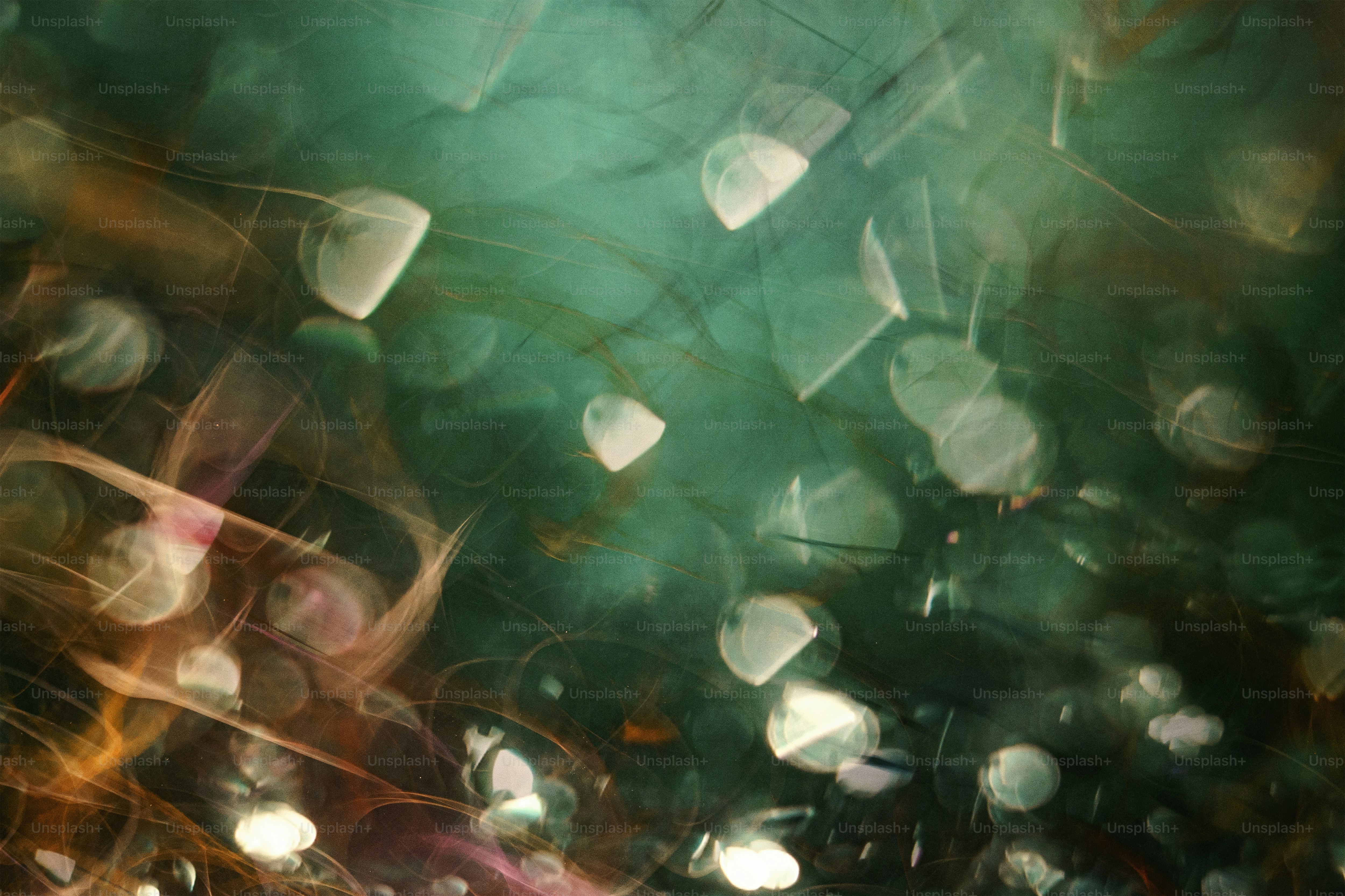 a blurry photo of a bunch of bubbles