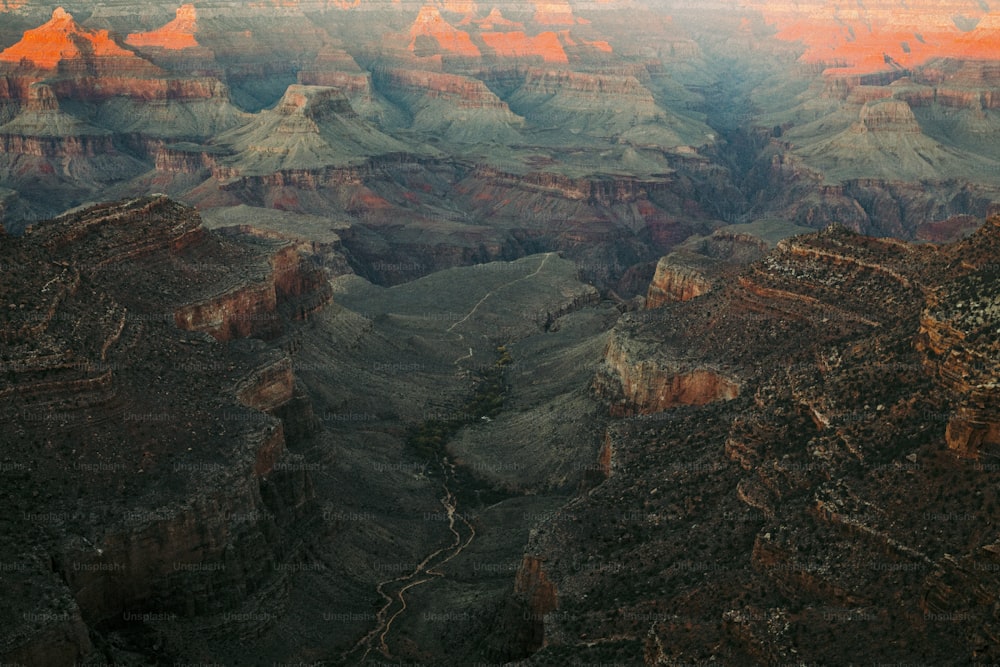 Uma vista do Grand Canyon de um avião