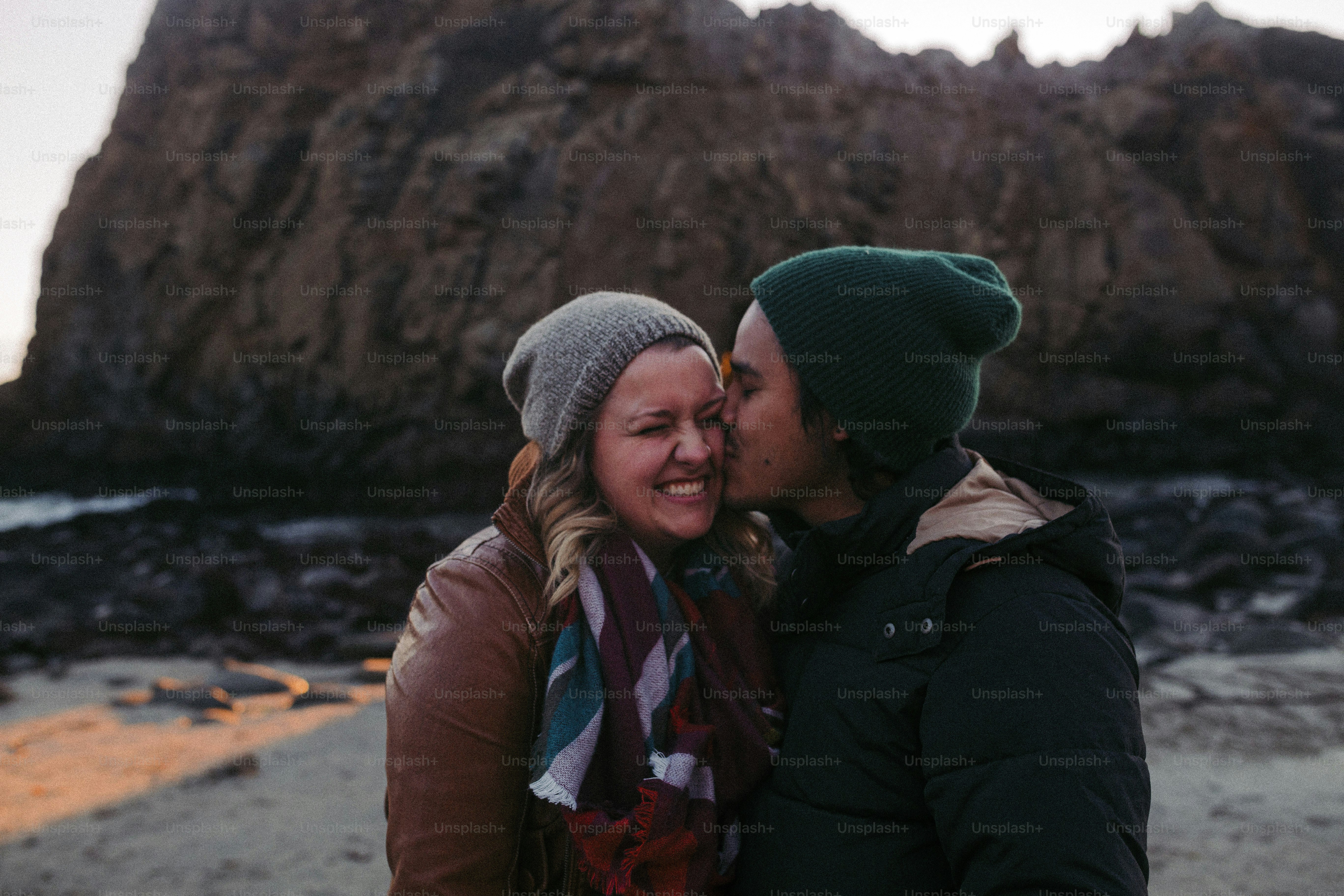 Happy People In Nature Pictures | Download Free Images on Unsplash