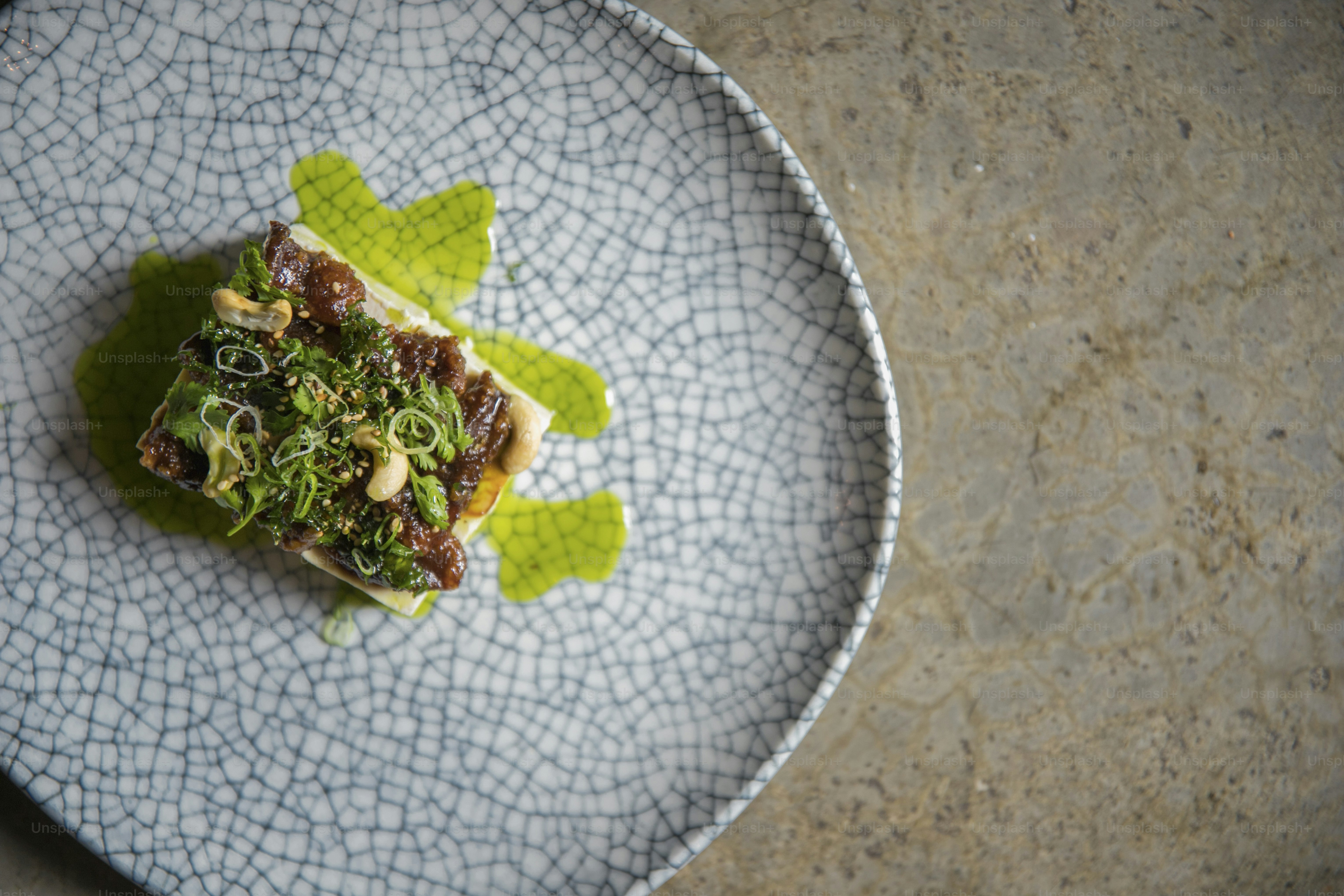 a plate that has some food on it