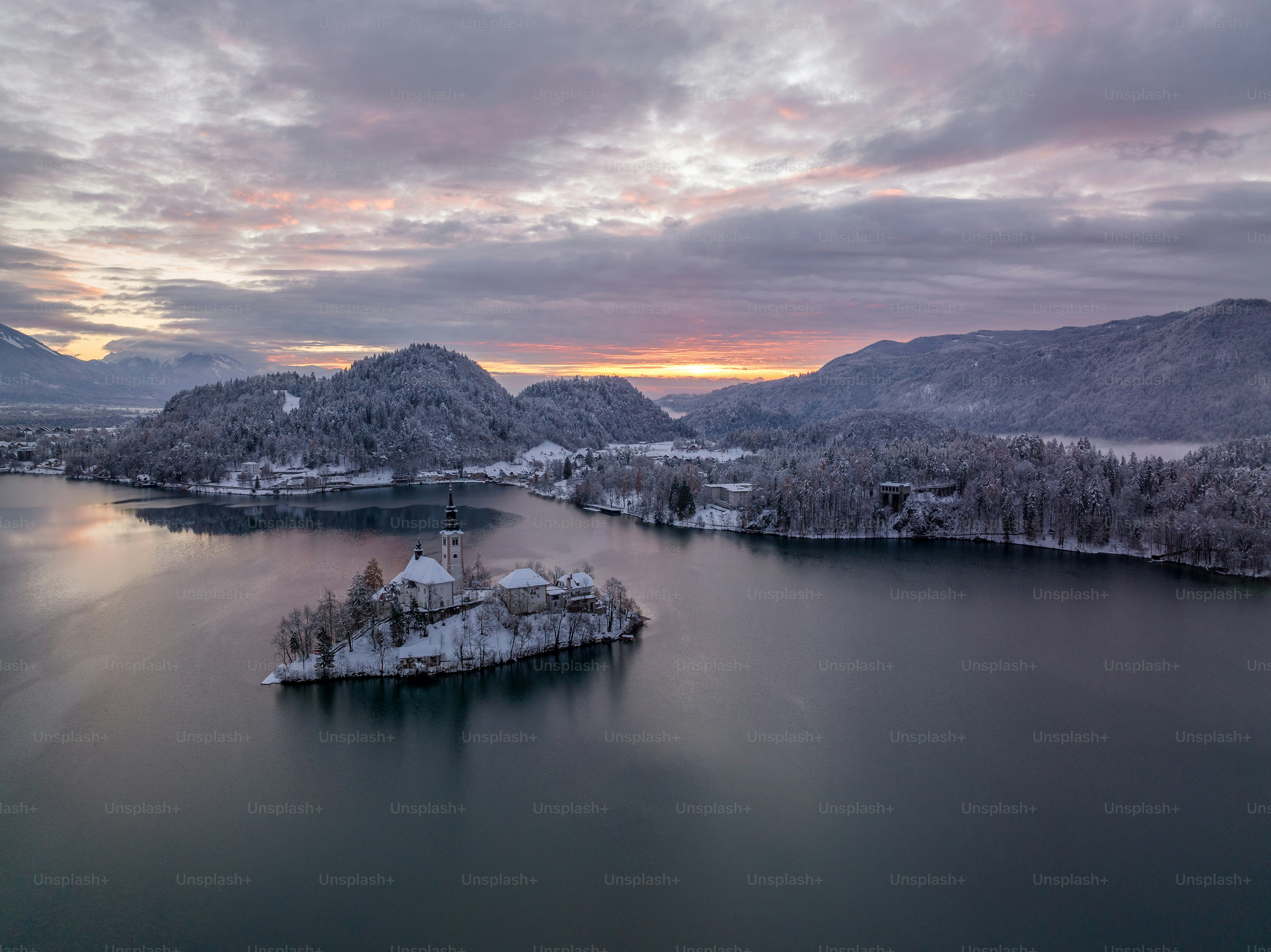 a small island in the middle of a lake