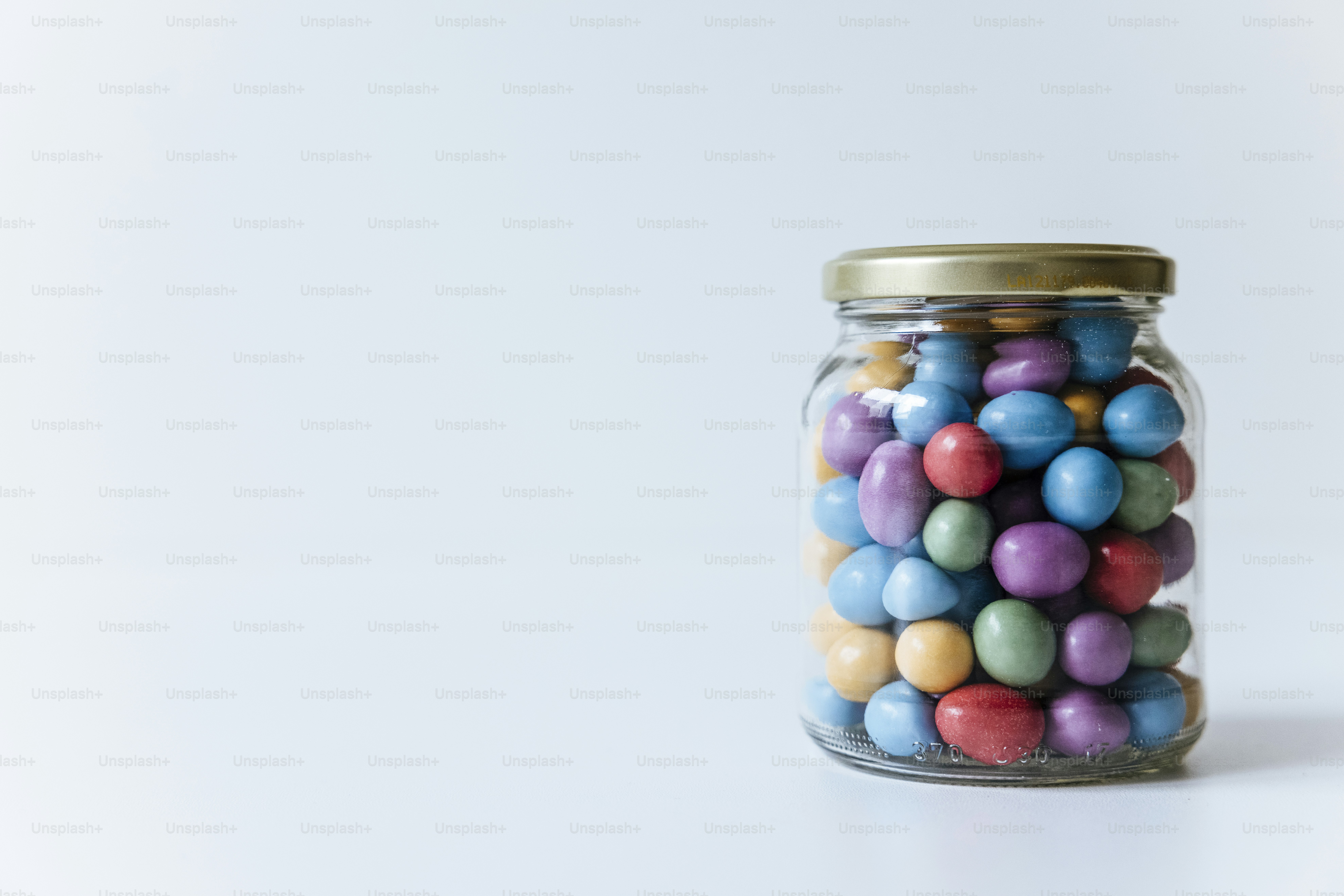 A jar of candy photo – Jar Image on Unsplash