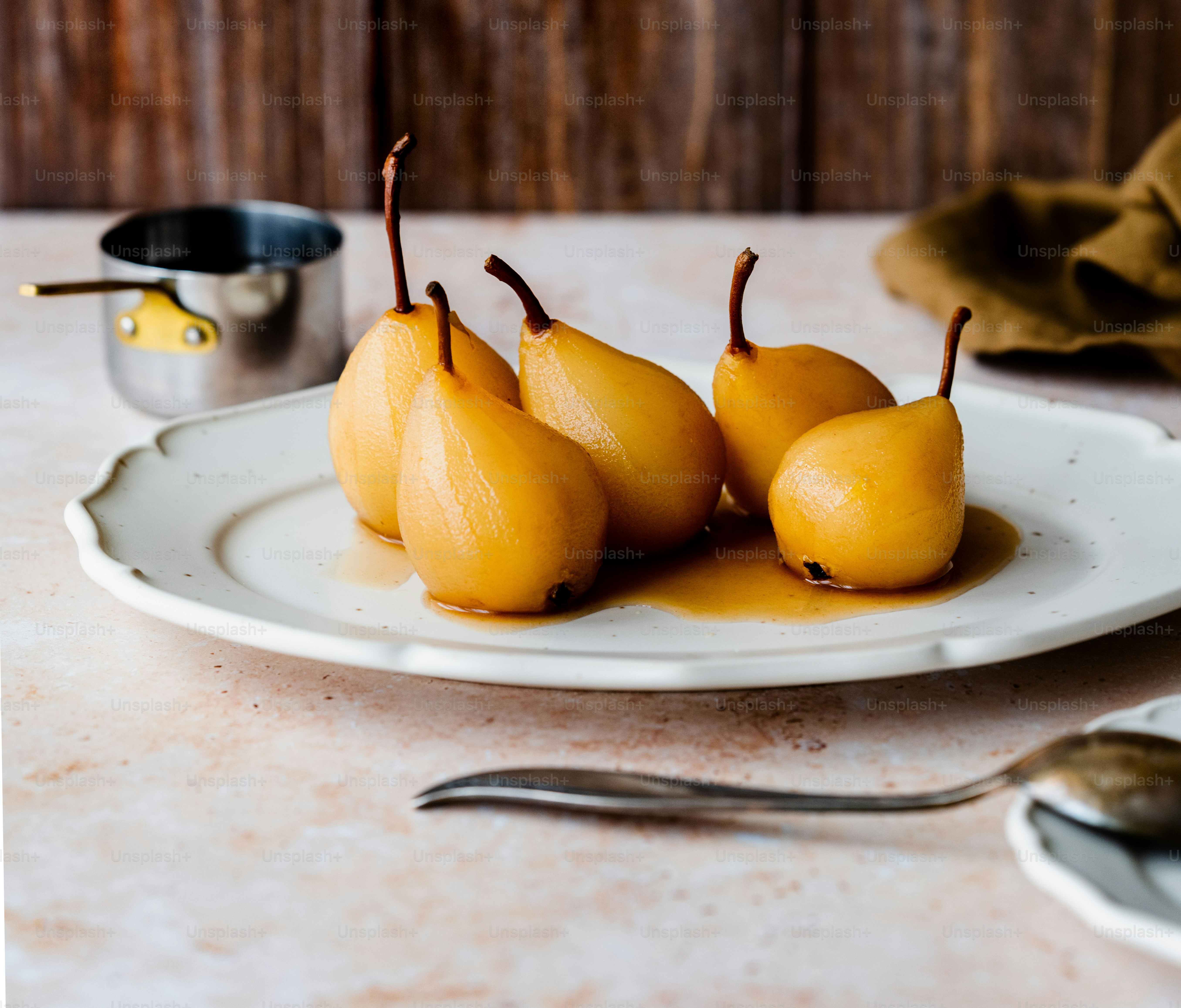 a plate of fruit