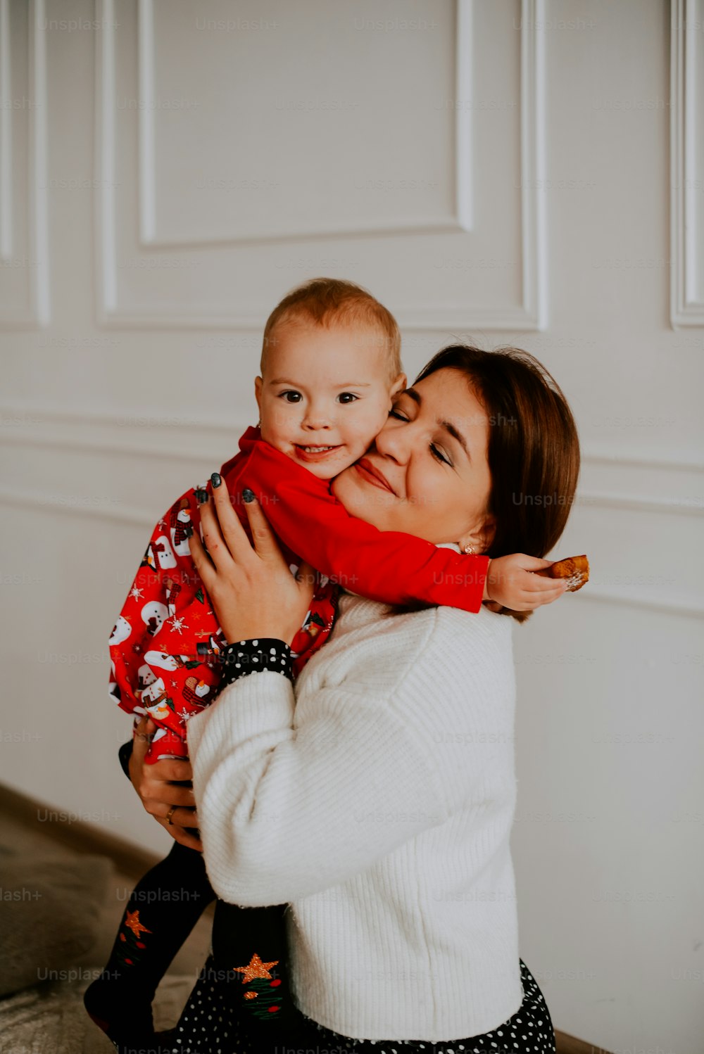 100+ Mom And Son Pictures | Download Free Images on Unsplash