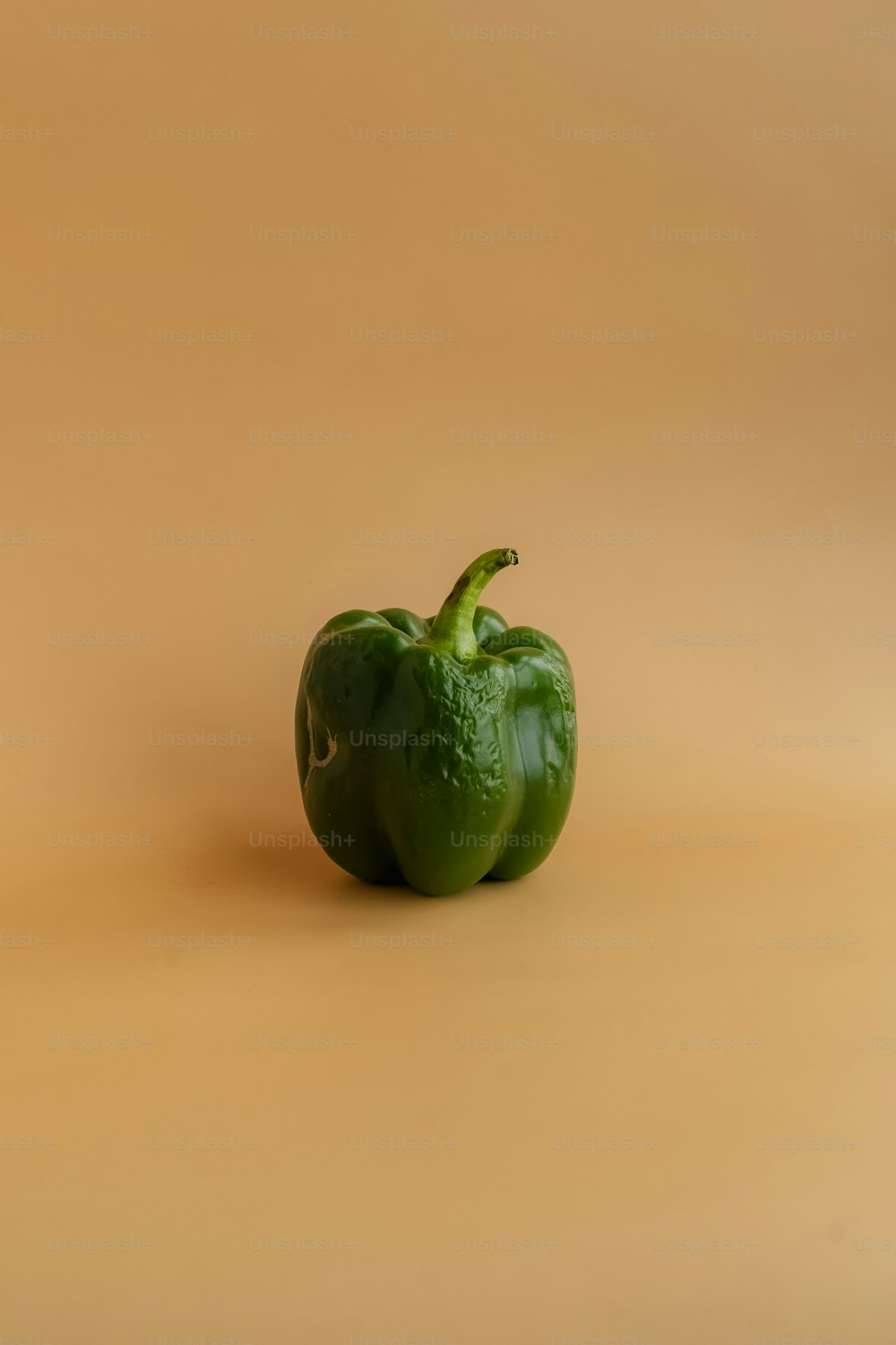 eine grüne Paprika