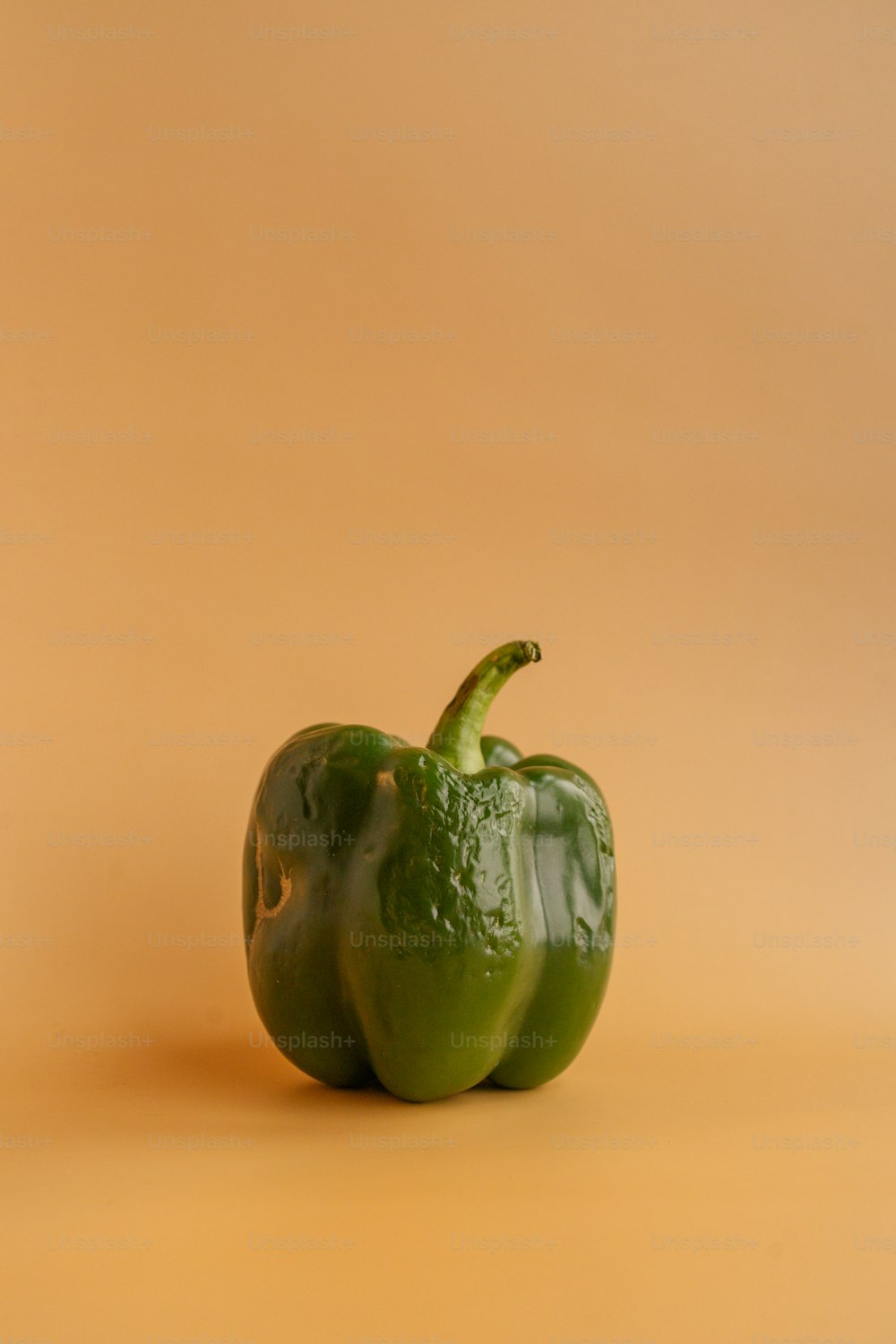 un peperone verde