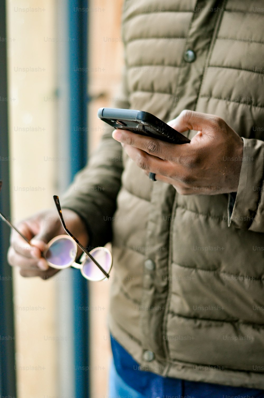 a person holding a cell phone