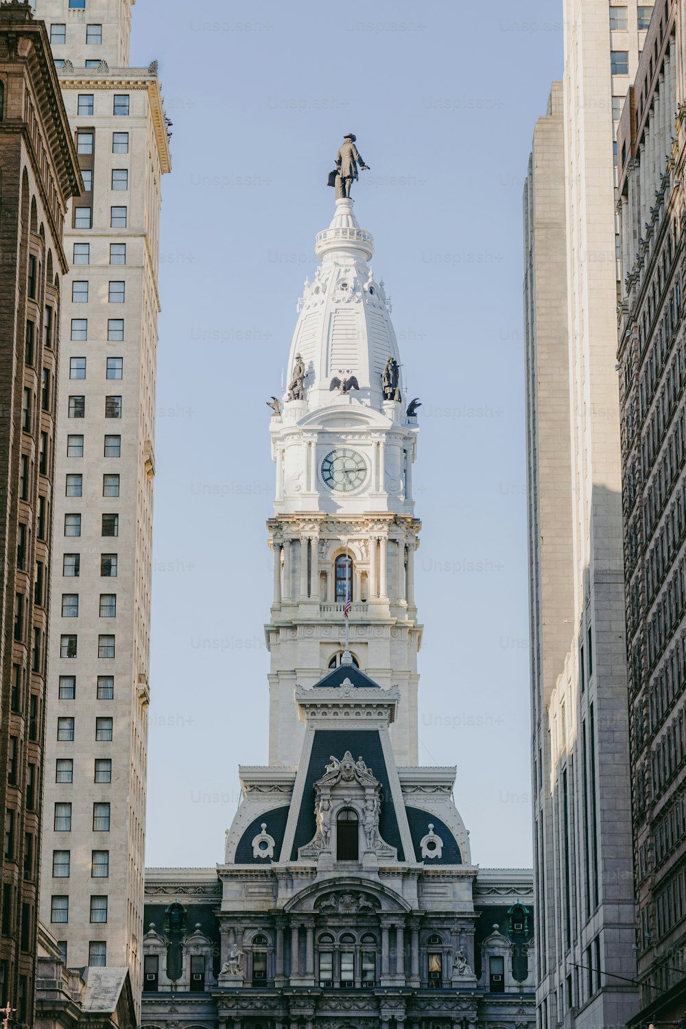 a clock tower in a city