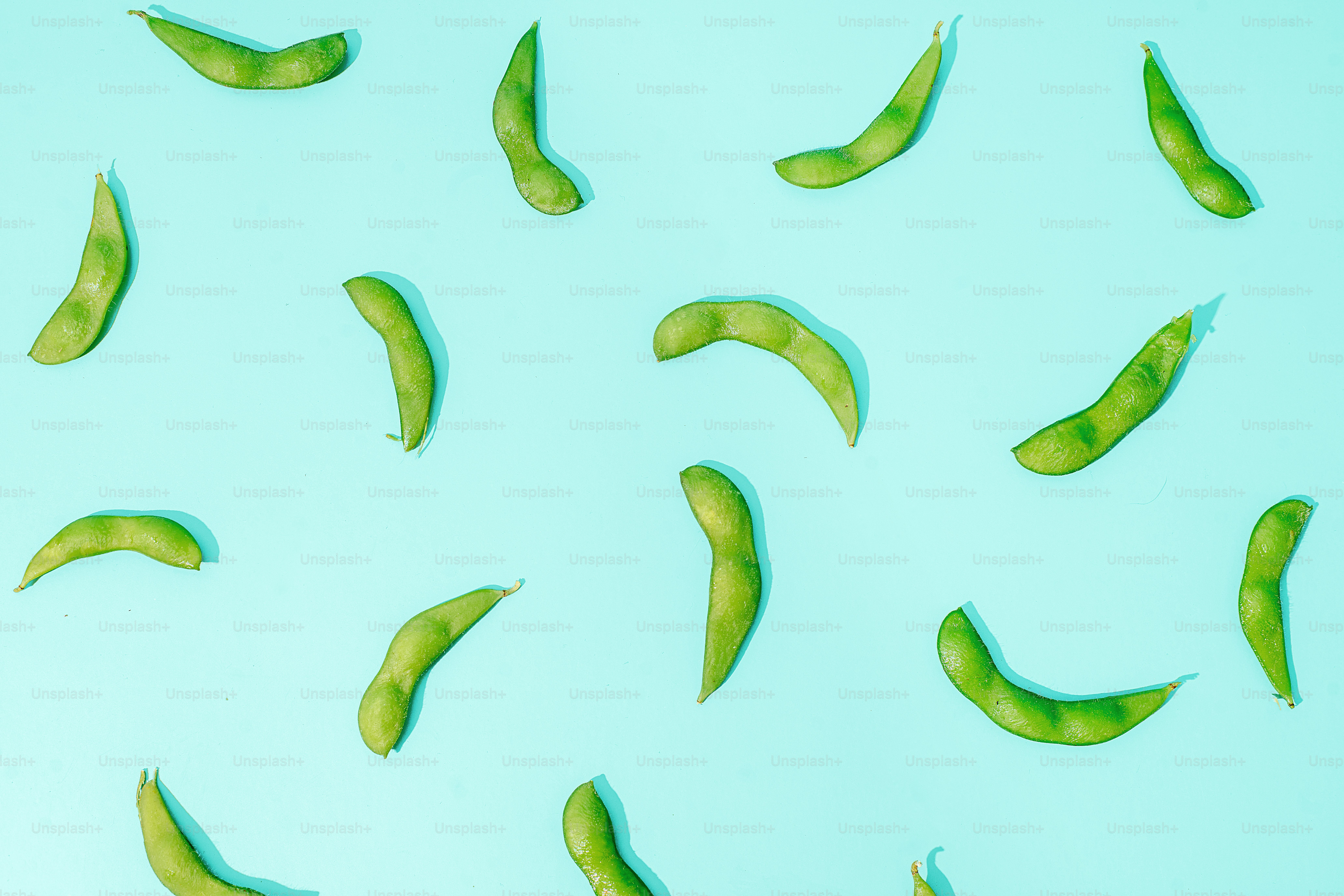 shape, background pattern, arrow