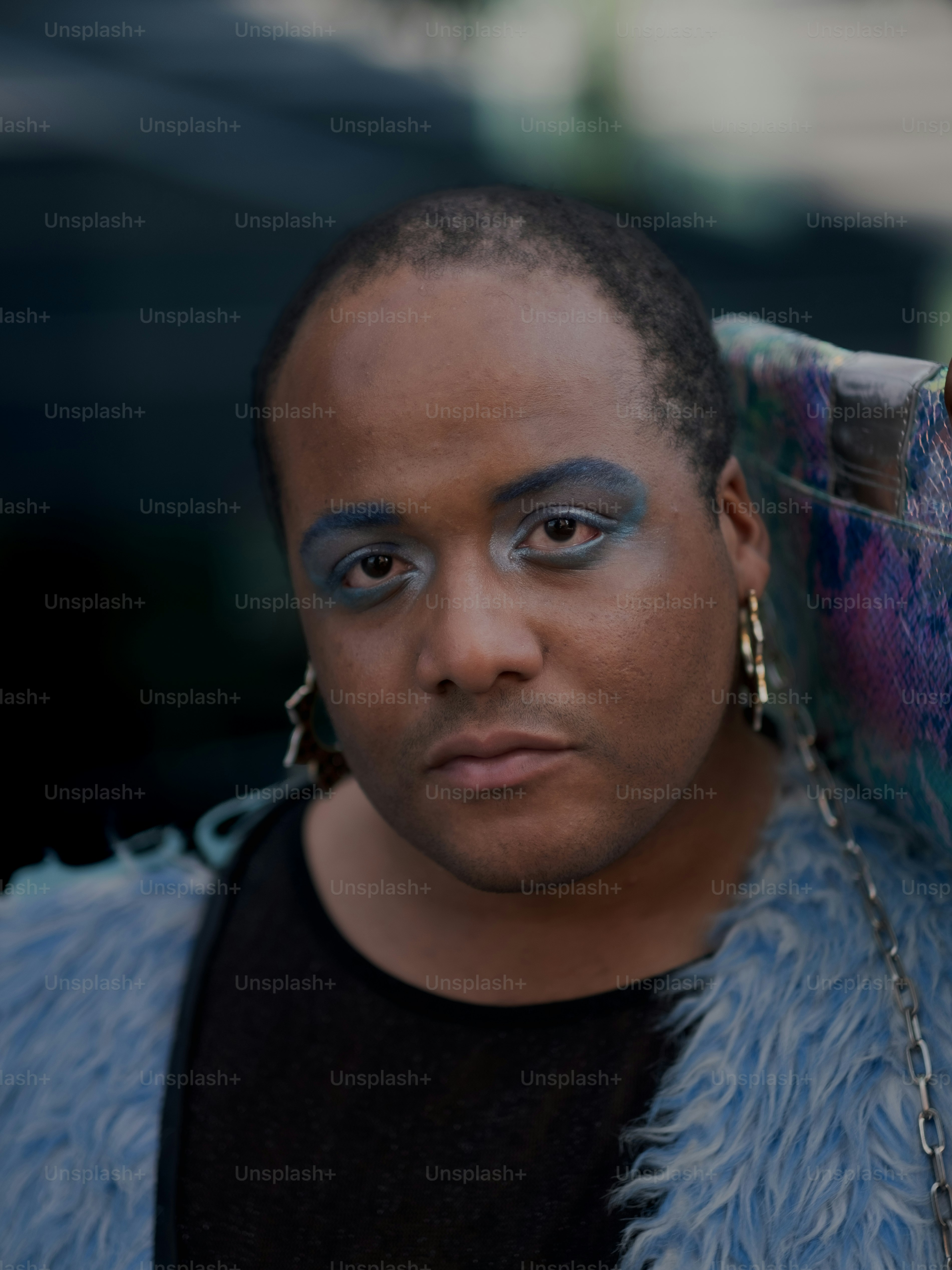 A man with a blue head scarf photo Usa Image on Unsplash