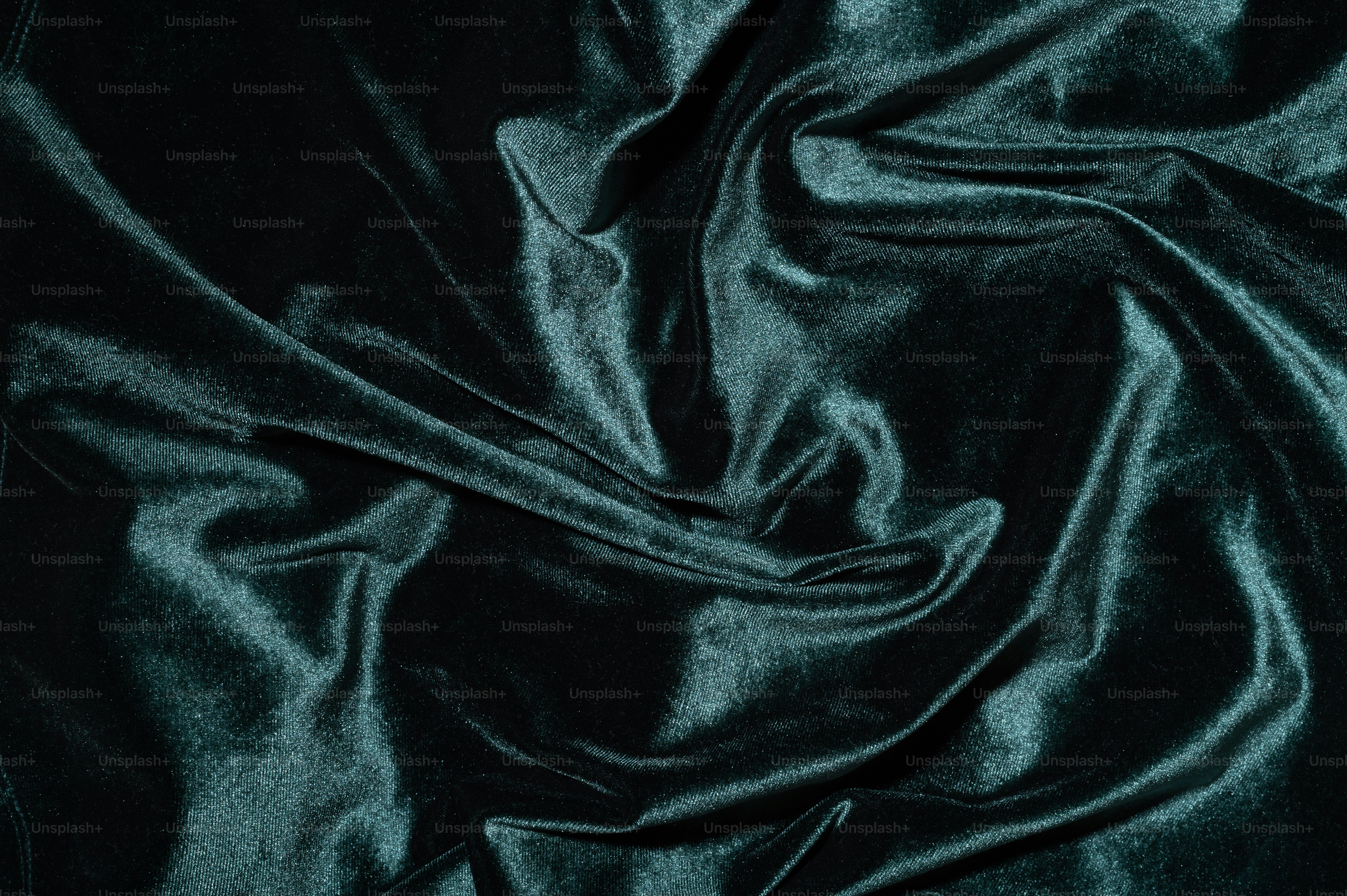 Black Velvet Pictures | Download Free Images on Unsplash, image size:3000x1996