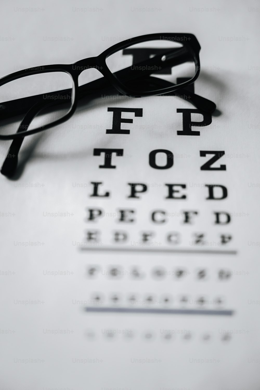 Best Eye Chart Royalty-Free Images, Stock Photos & Pictures