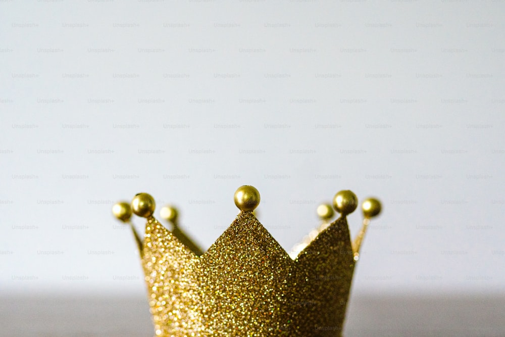 a close-up of a crown