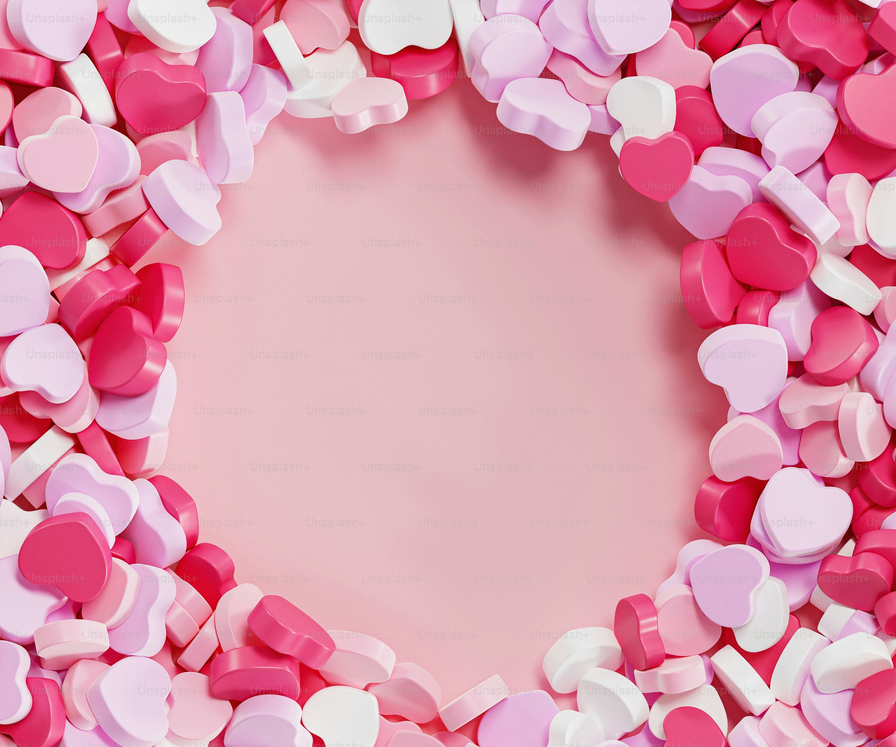 Un gruppo di cuori rosa