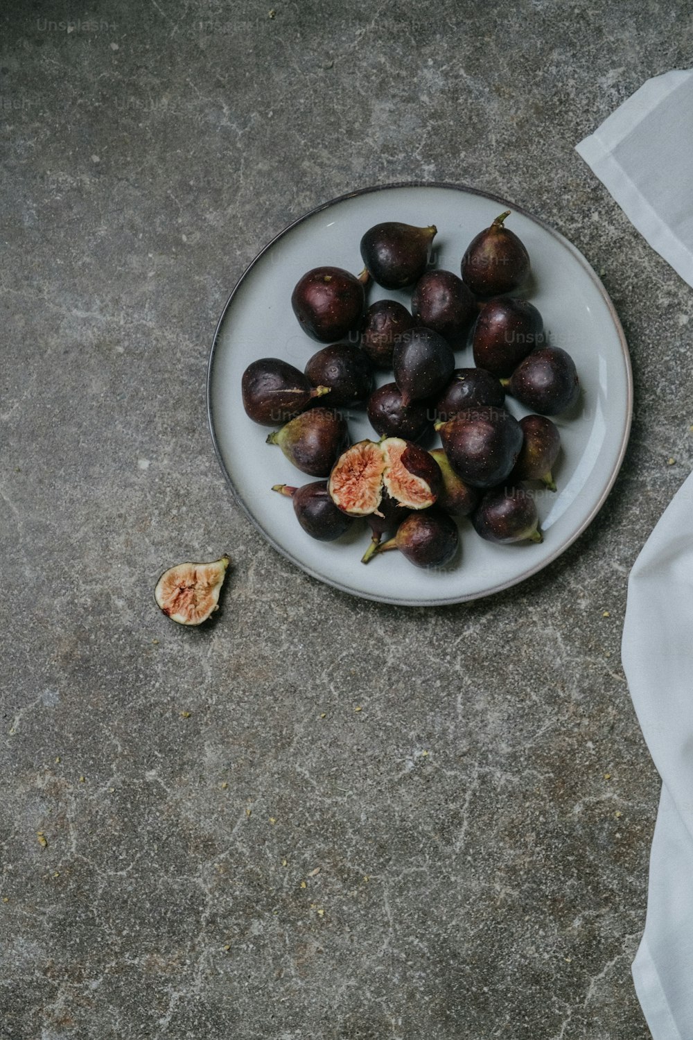 a bowl of fruit