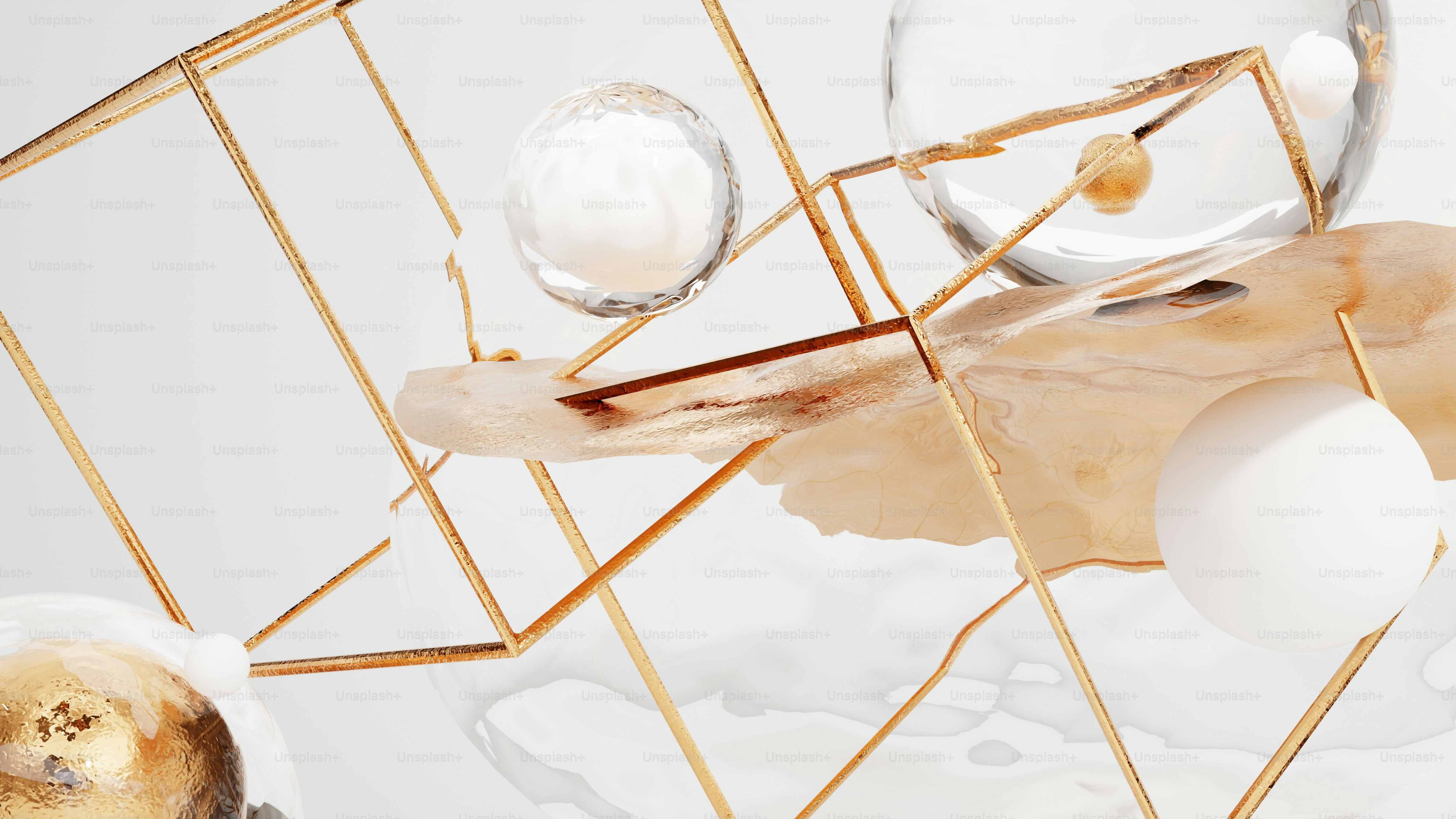 금색과 흰색 공으로 만든 조각