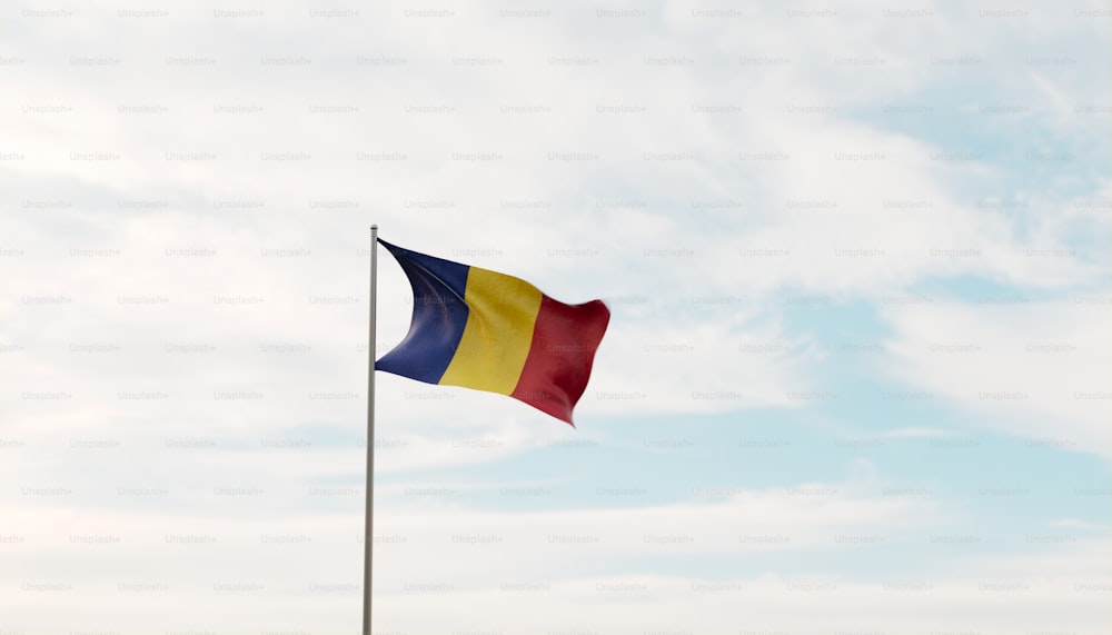 a flag waving in the wind on a cloudy day photo – Wallpapers Image on  Unsplash