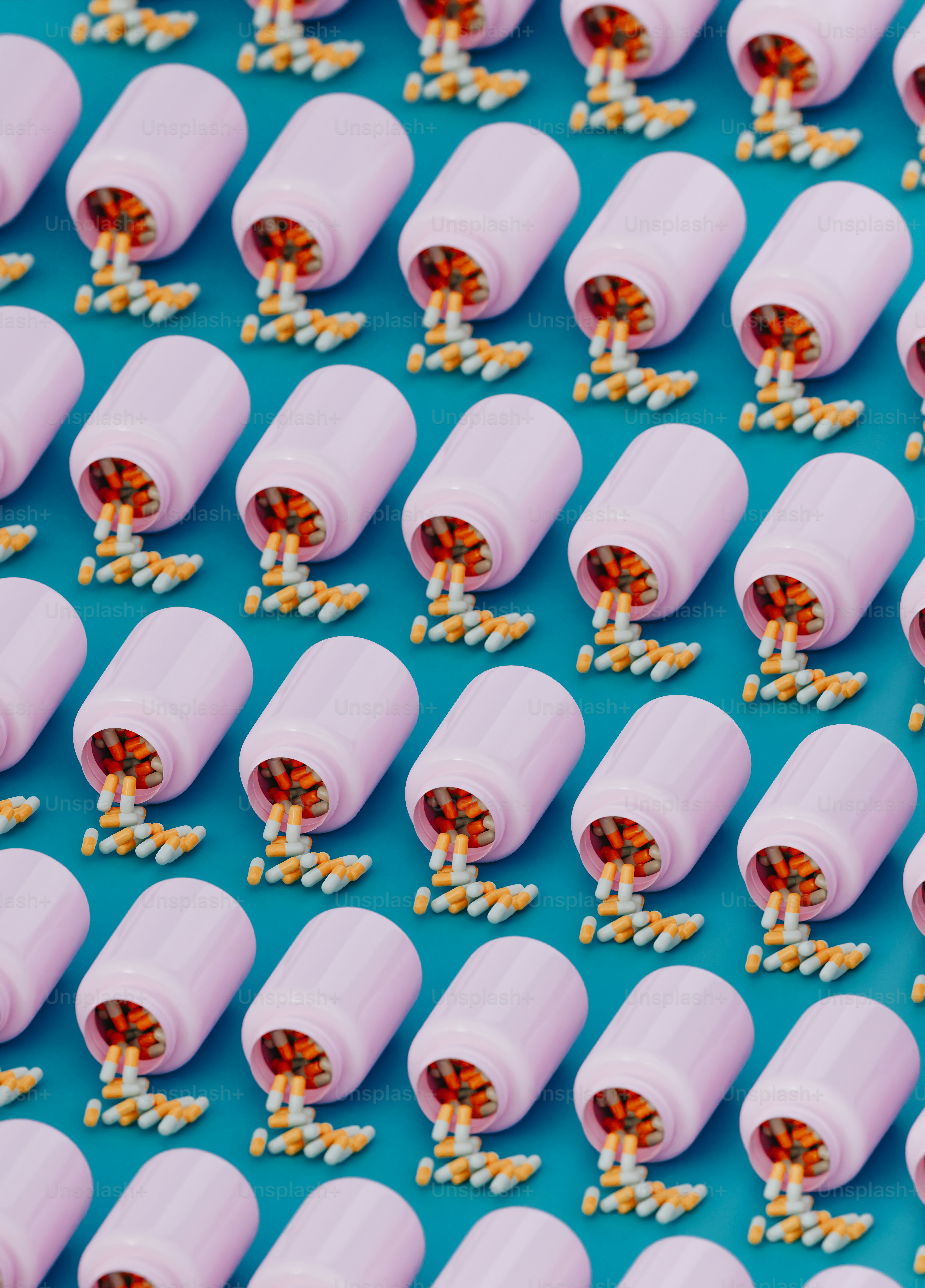 un fondo azul con muchas píldoras y píldoras en ellos