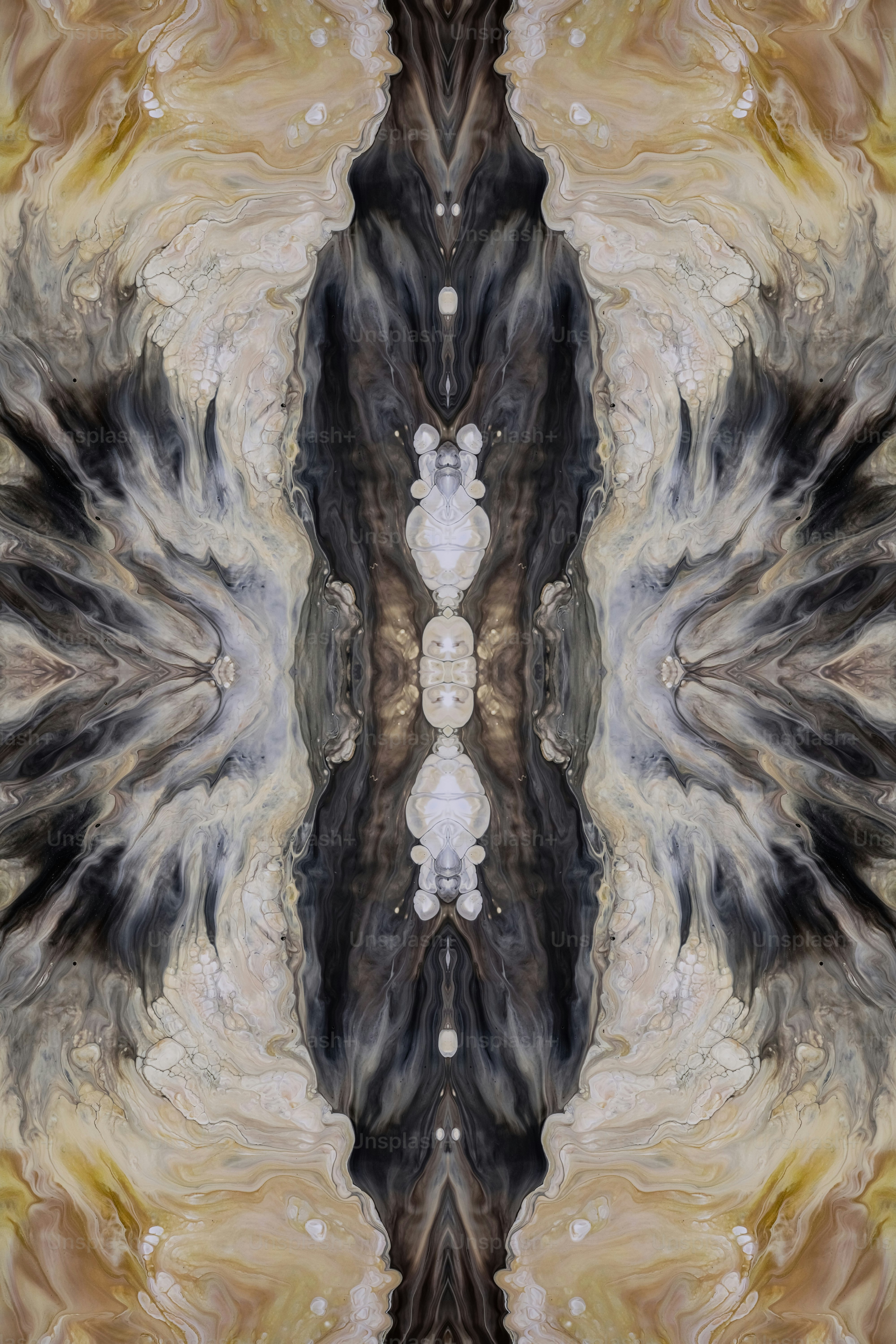 an abstract image of a black and white pattern