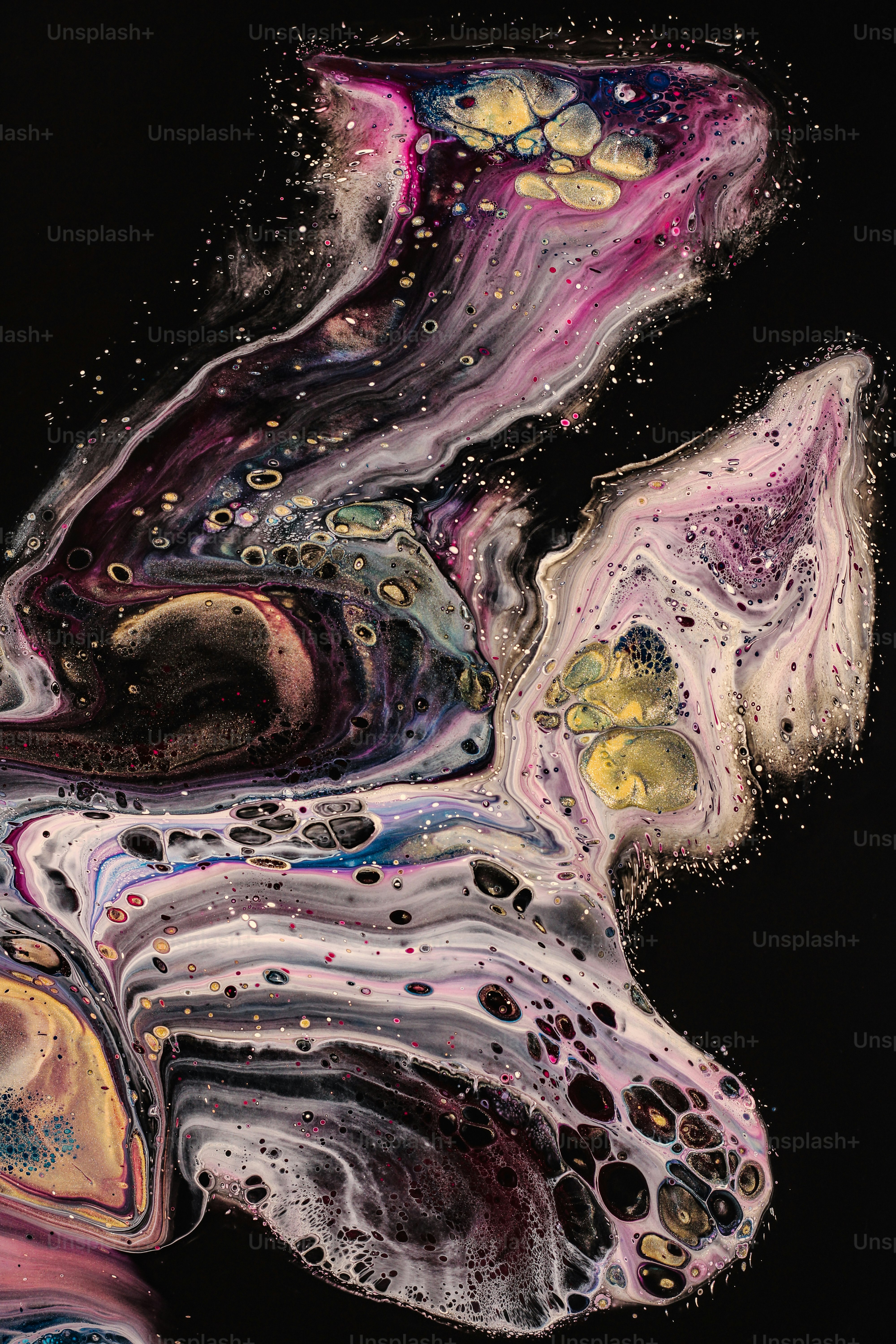 An abstract painting with a black background photo – Art Image on Unsplash