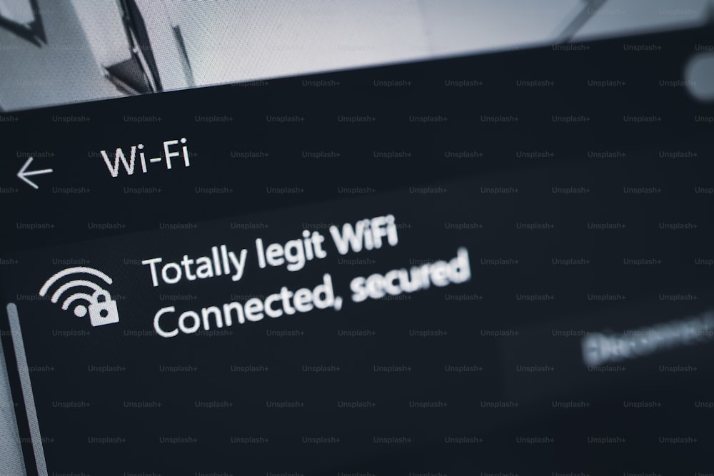 Gros plan d’un signe Wi-Fi sur un écran d’ordinateur