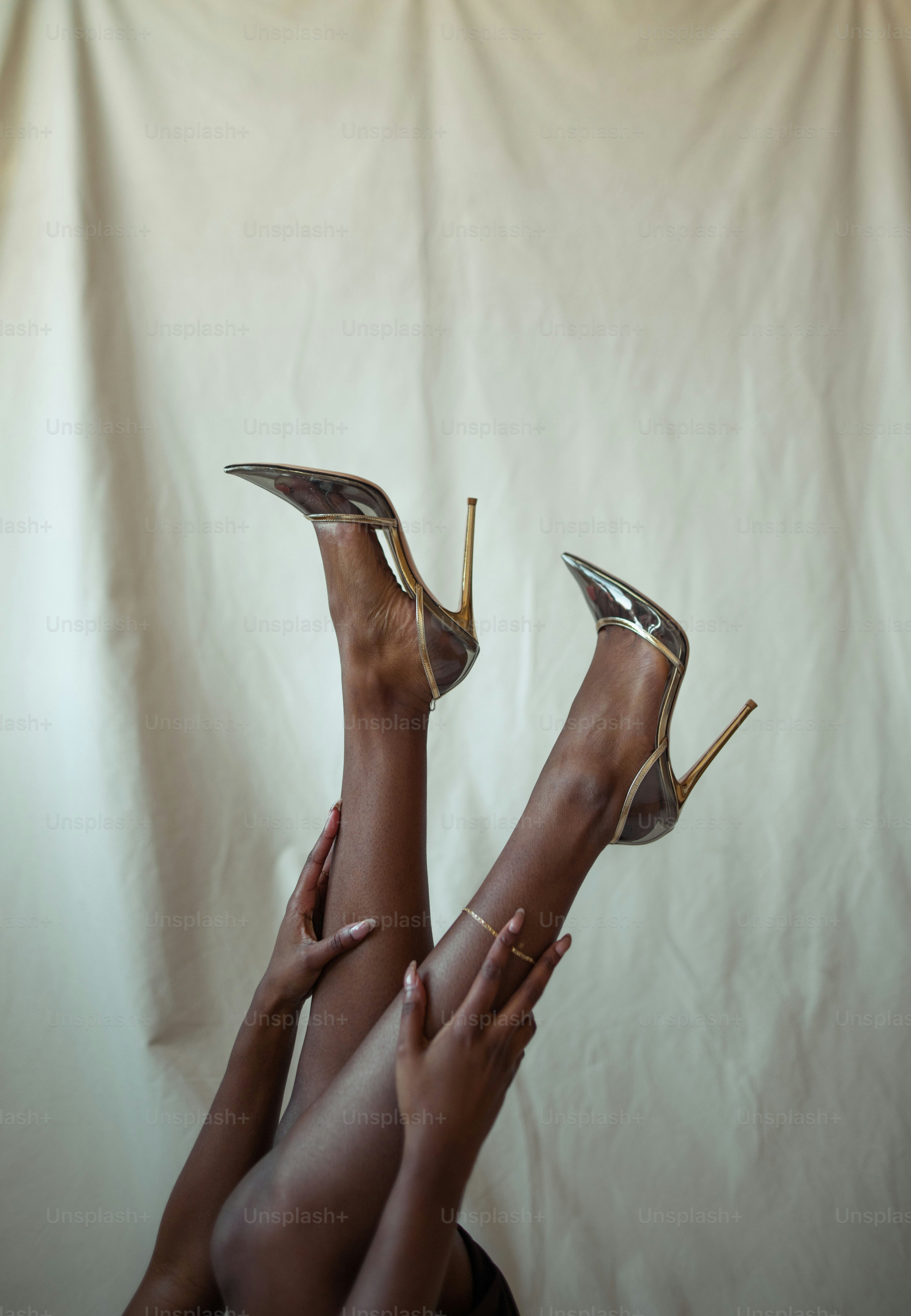 Escarpins Femme PrettyLittleThing - Talons Hauts Translucides, Pointure 38 (US 6), Ouverts Au Bout, Occasion