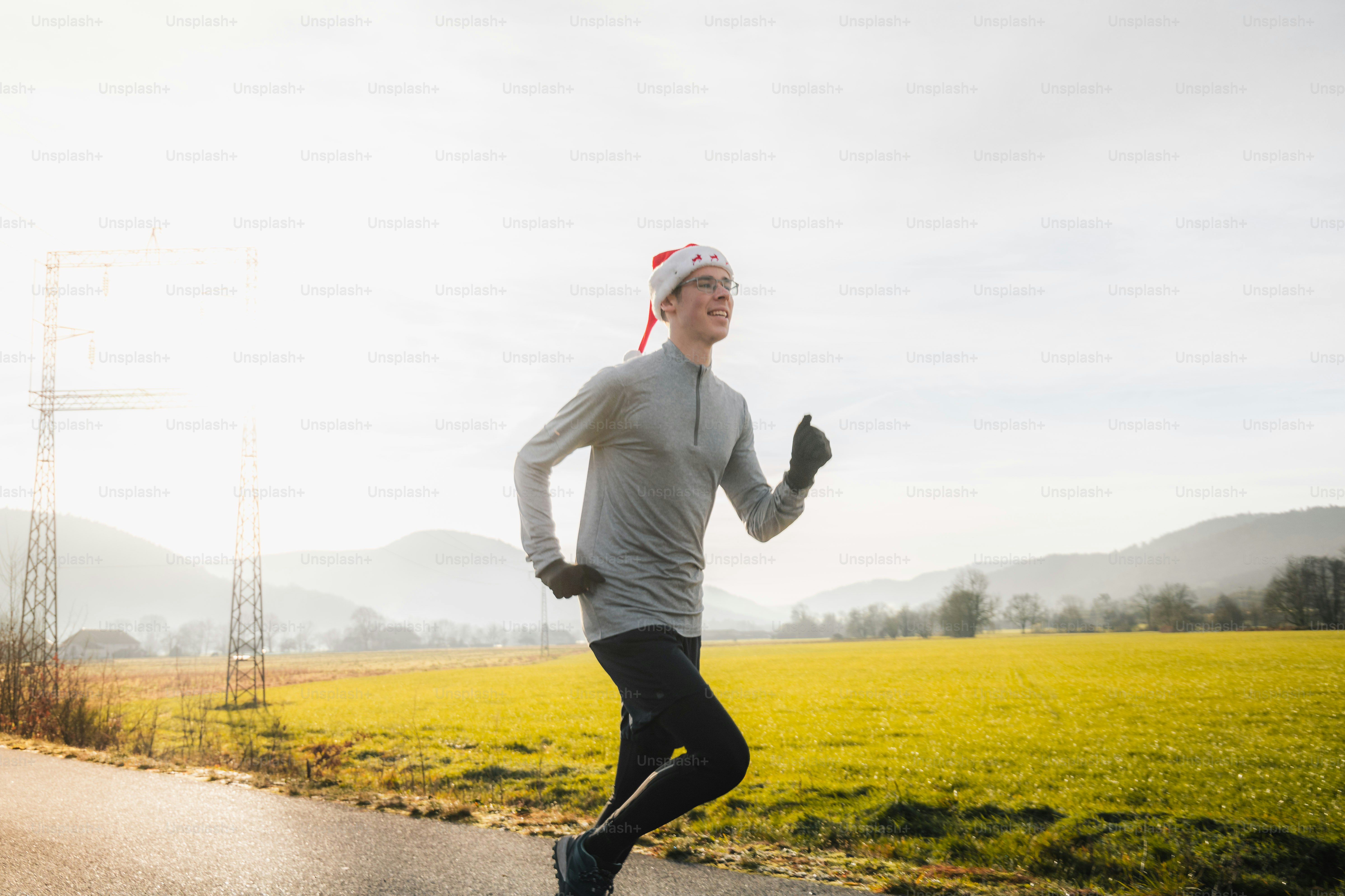 Deck the Halls with Fitness: Exploring the Top Christmas Workout Trends