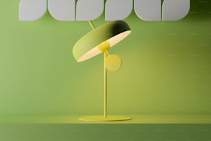 緑のテーブルの上に座っている黄色いテーブルランプ