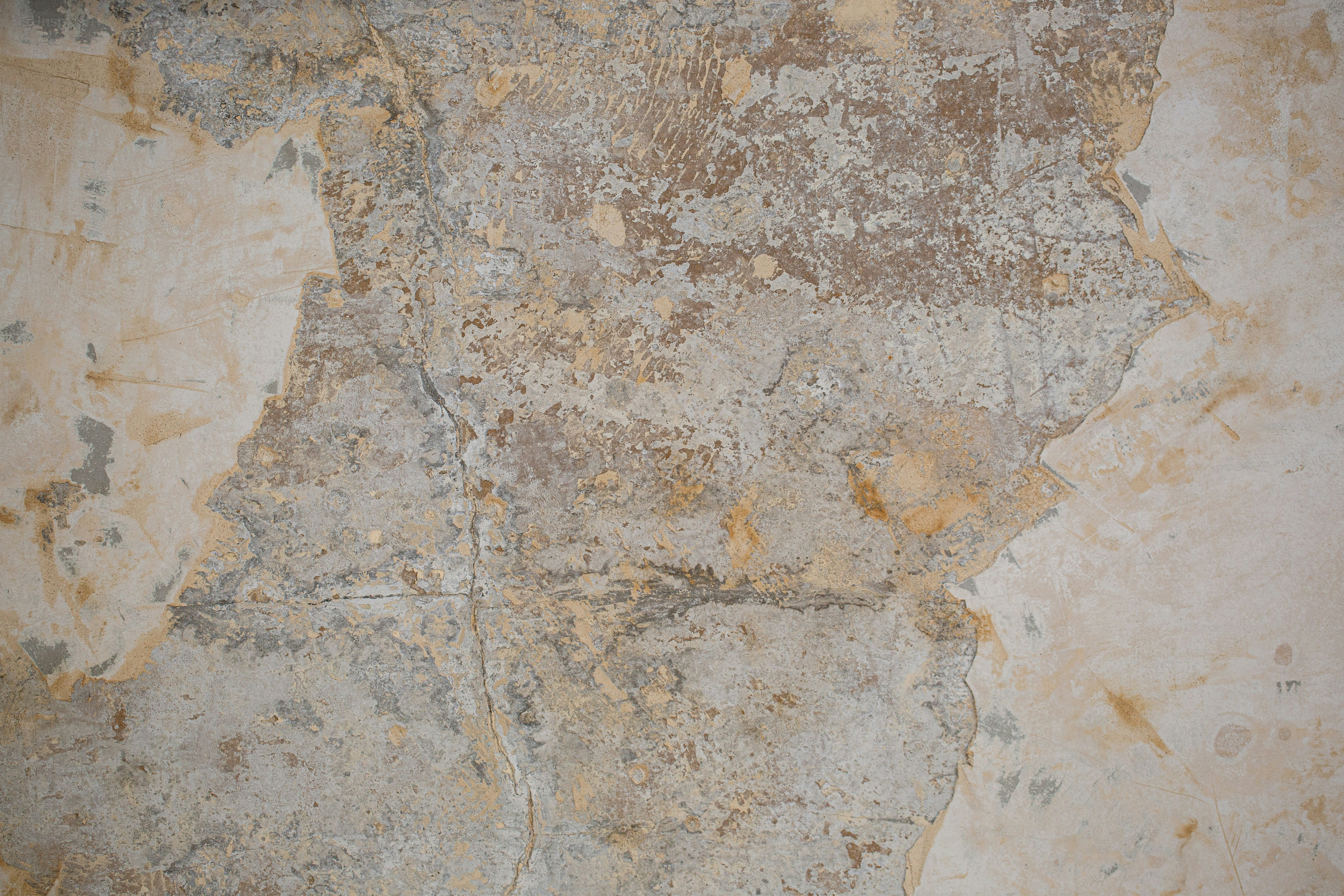 a wall that has some paint on it