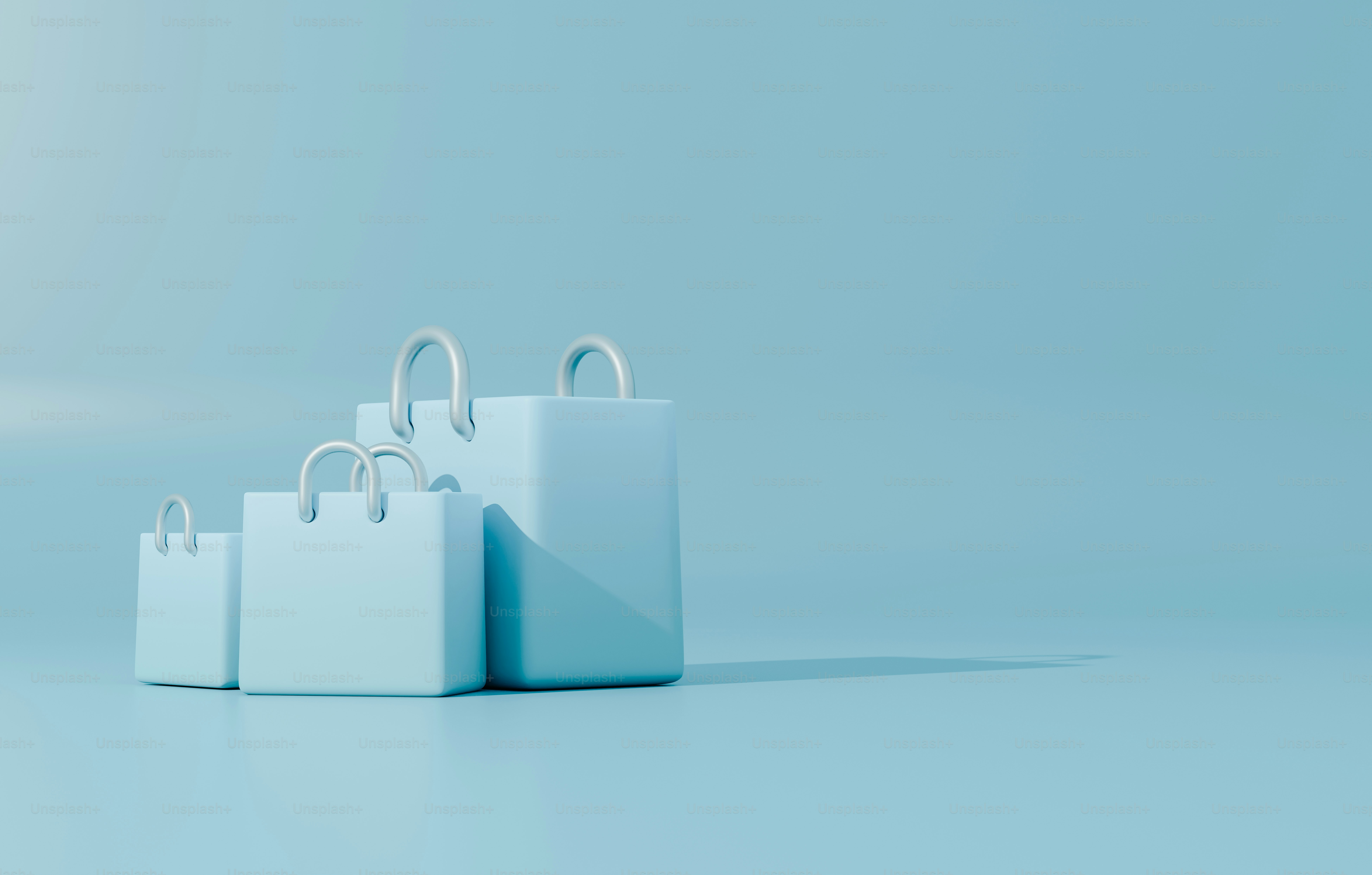 Eine Gruppe weißer Taschen sitzt auf einem blauen Boden